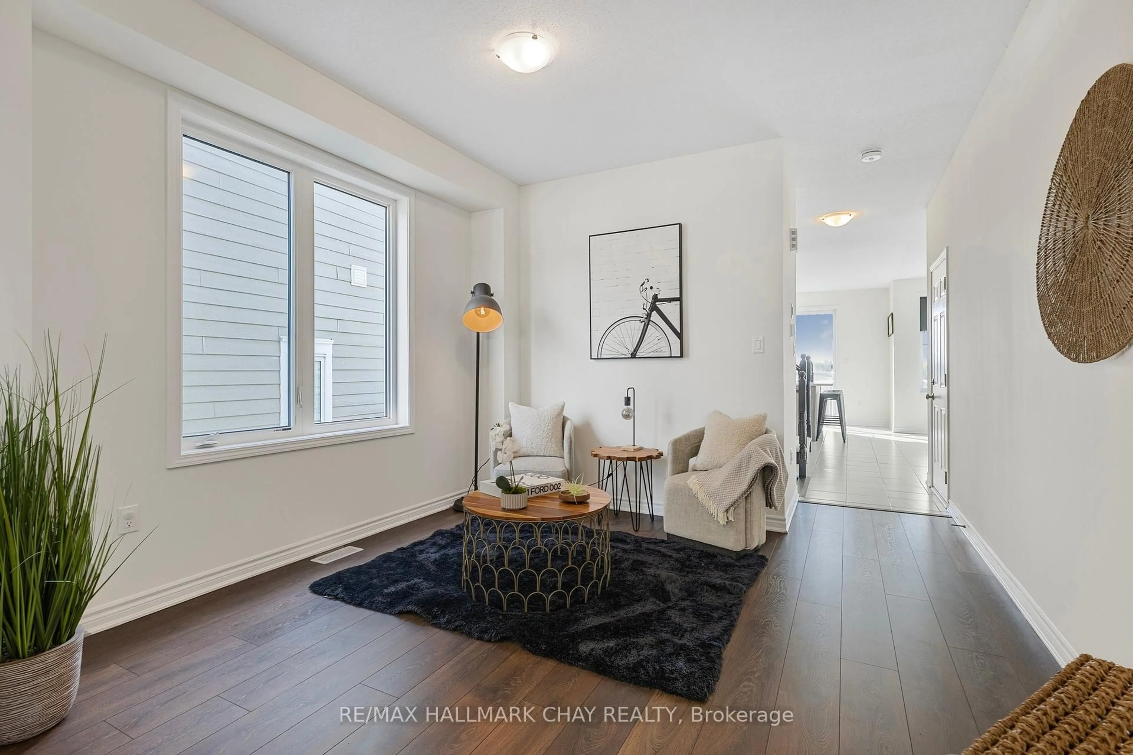Living room with furniture, unknown for 16 Shapira Ave, Wasaga Beach Ontario L9Z 0K2