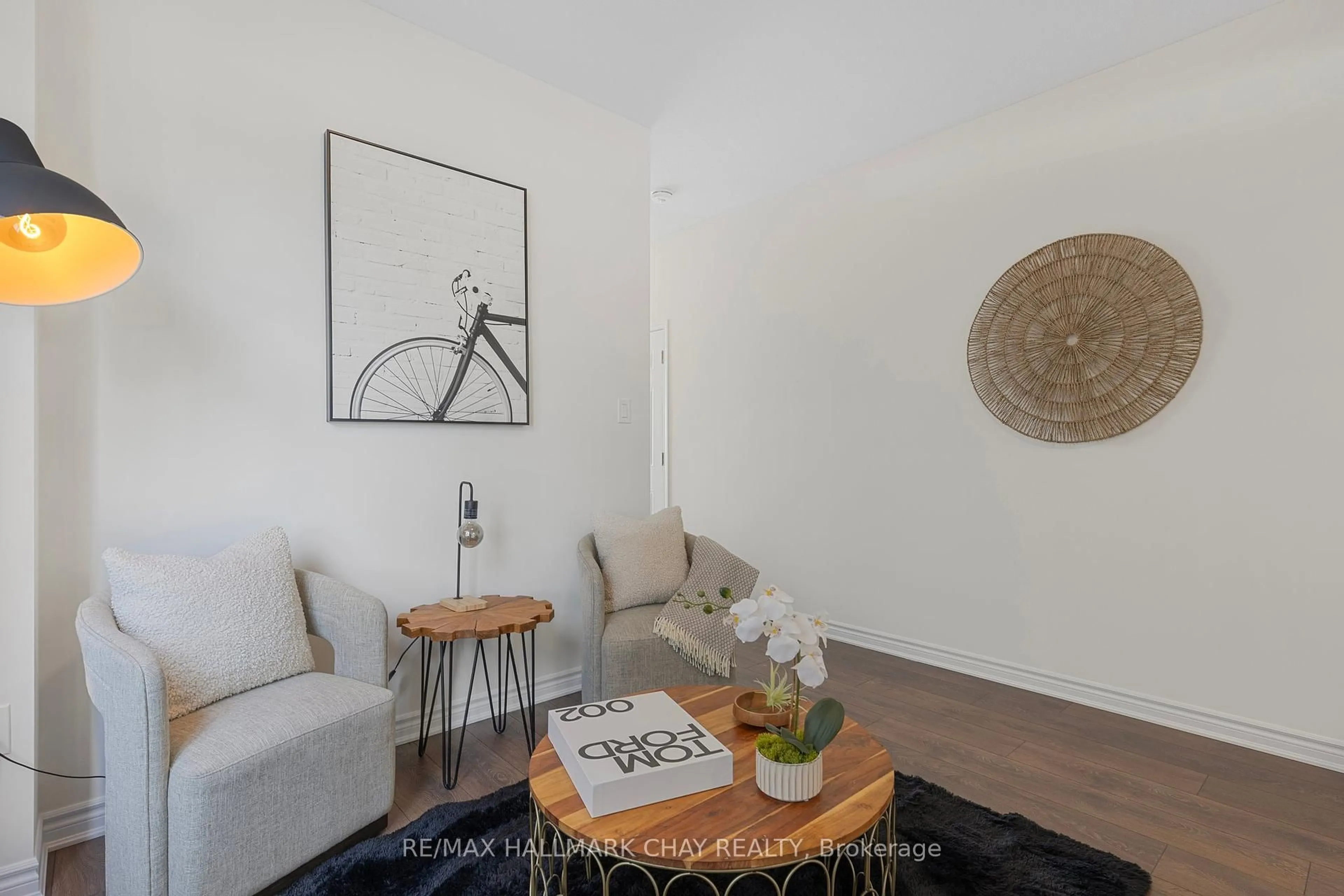 Living room with furniture, unknown for 16 Shapira Ave, Wasaga Beach Ontario L9Z 0K2
