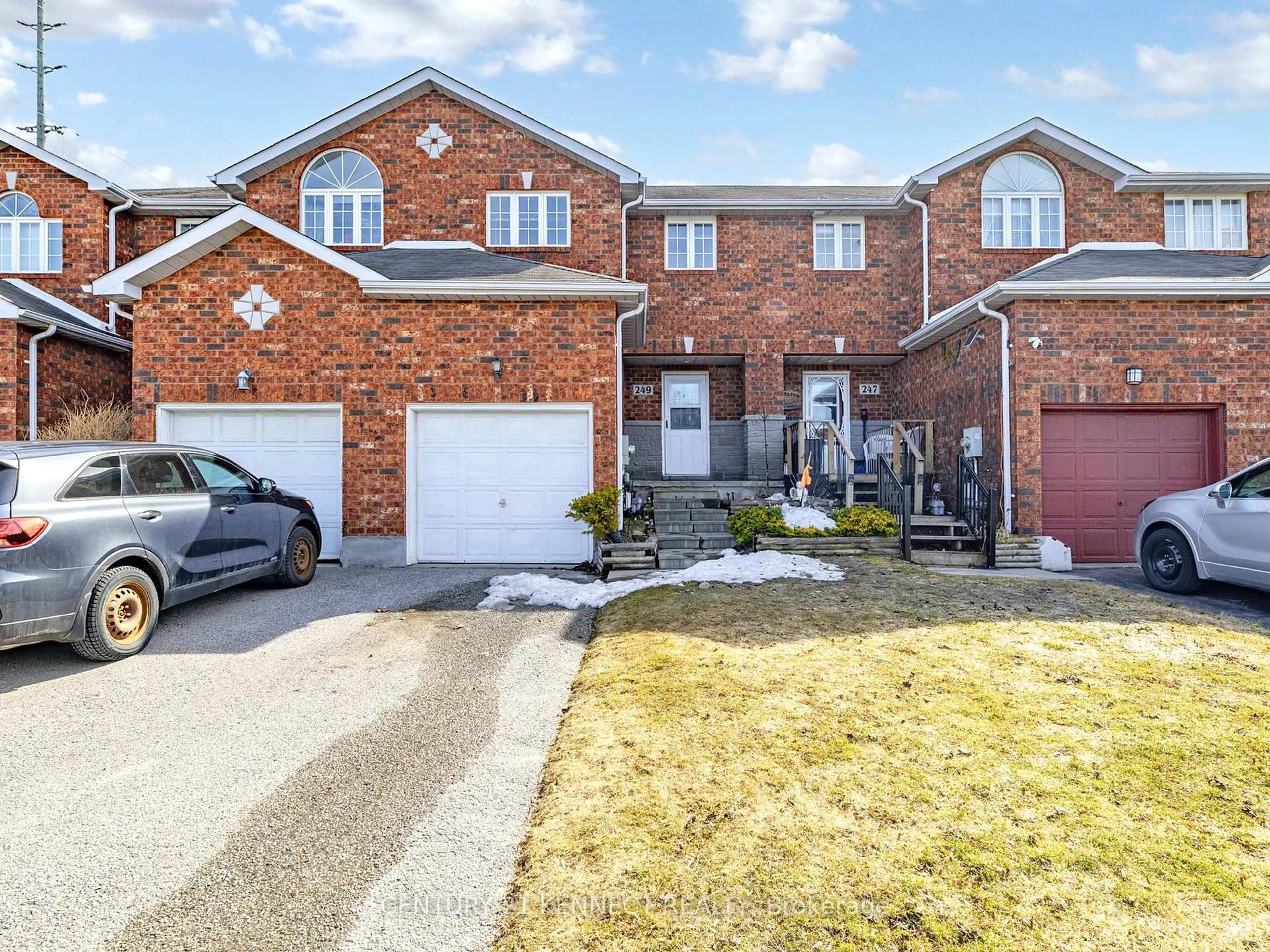Home with brick exterior material, street for 249 Stanley St, Barrie Ontario L4M 7G2