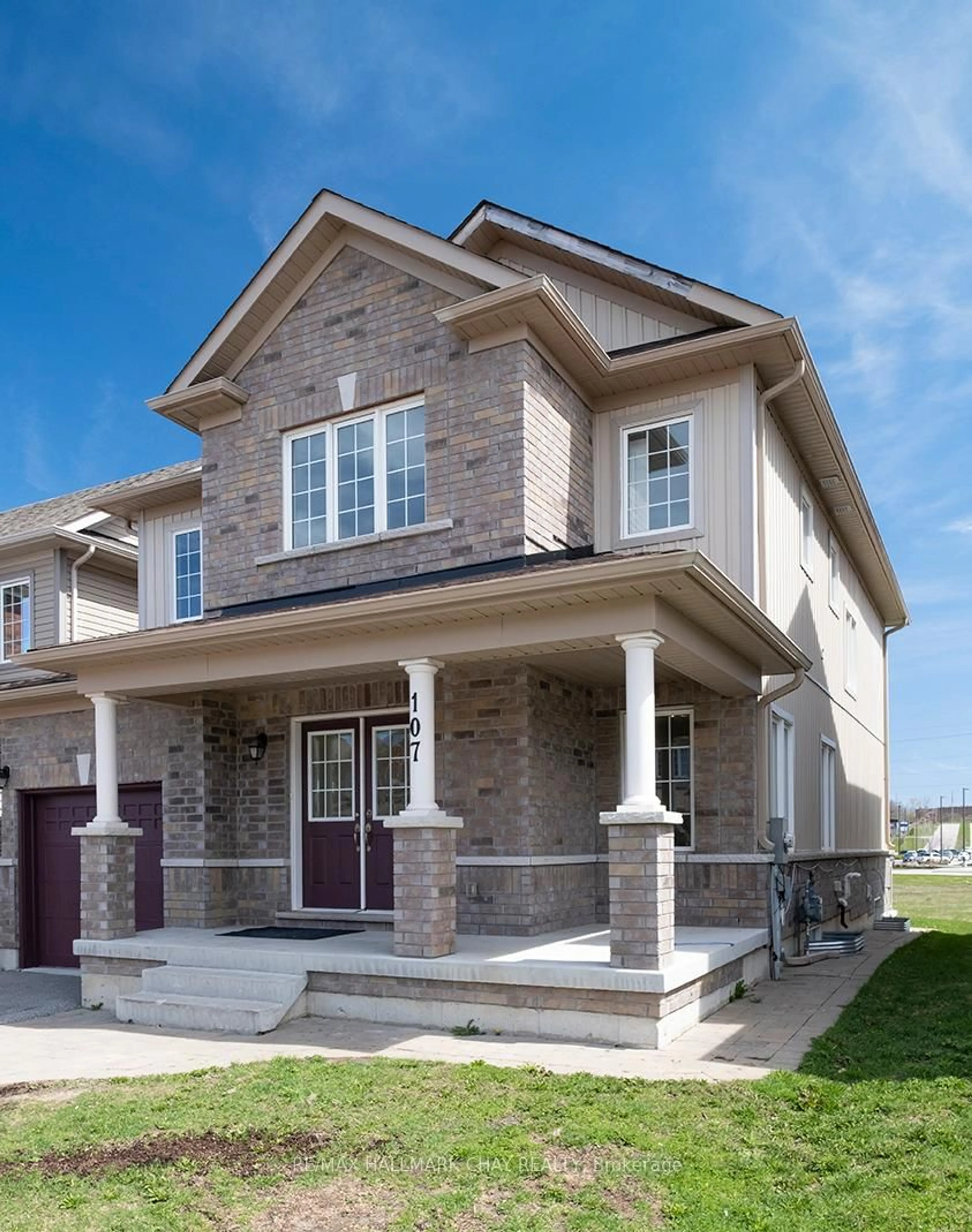 Home with brick exterior material, street for 107 Diana Dr, Orillia Ontario L3V 8J7