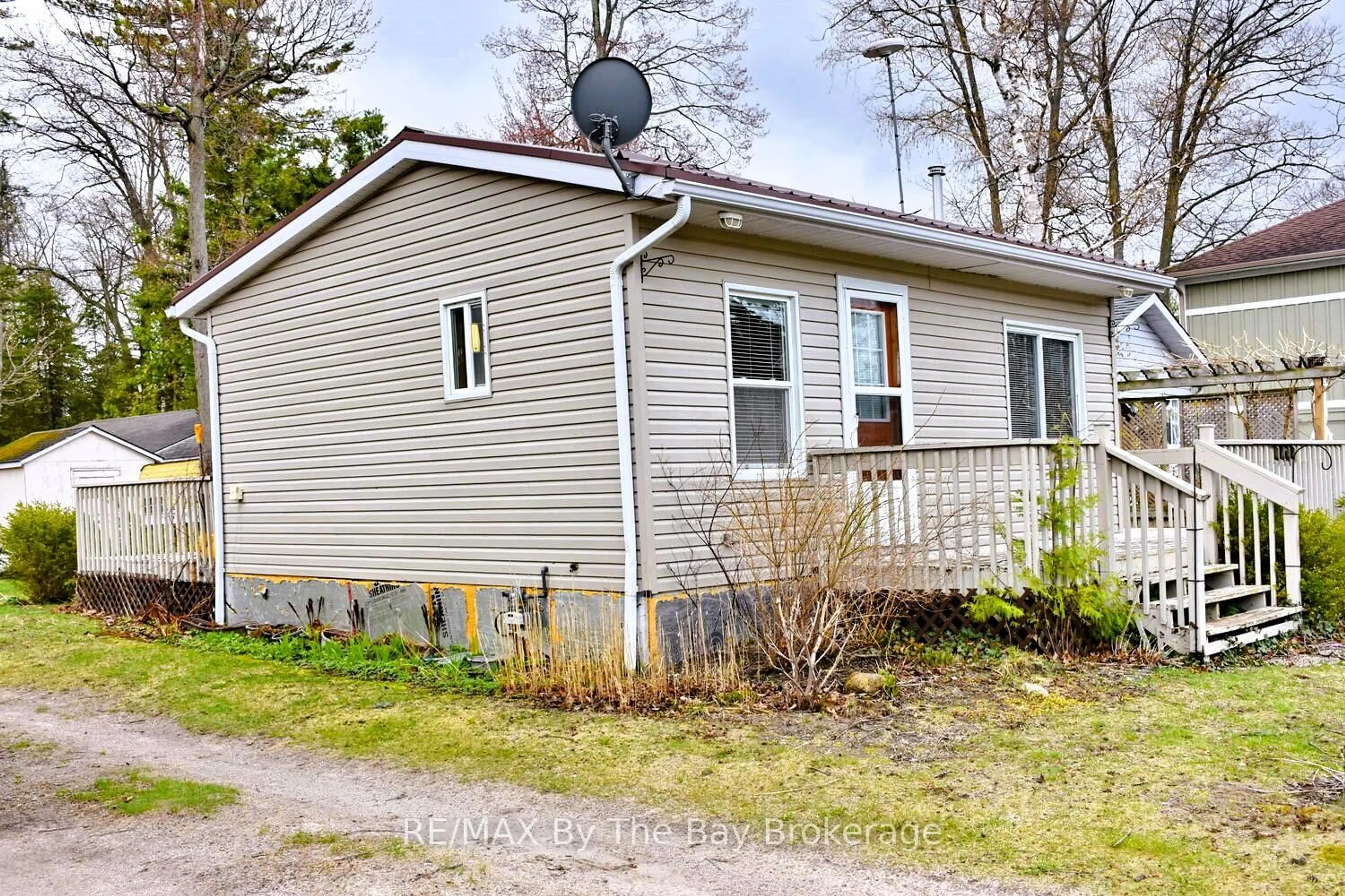 Unknown for 741 Shore Lane, Wasaga Beach Ontario L9Z 2C7