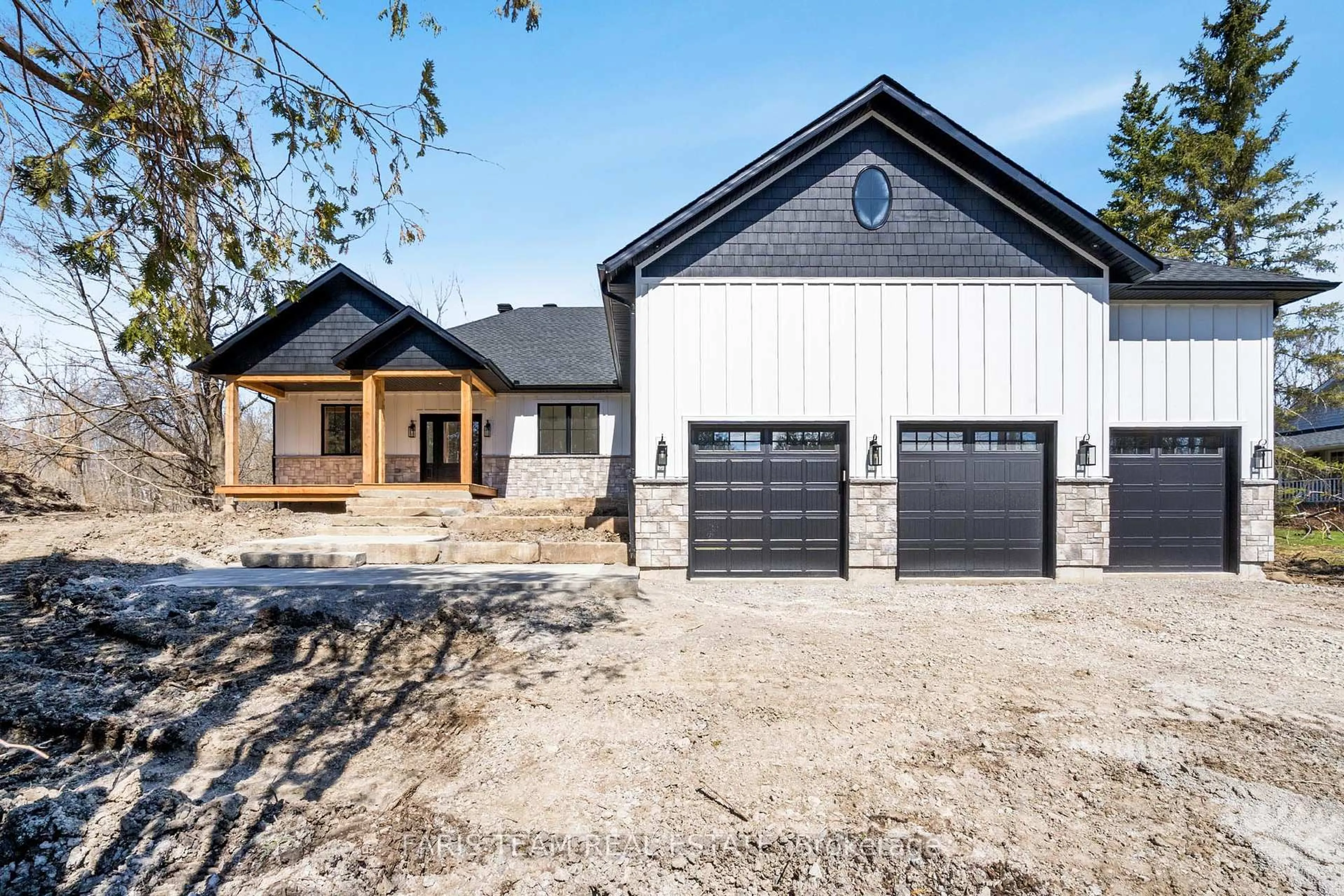 Home with brick exterior material, street for 262 Lakeshore Rd, Oro-Medonte Ontario L4N 3B7