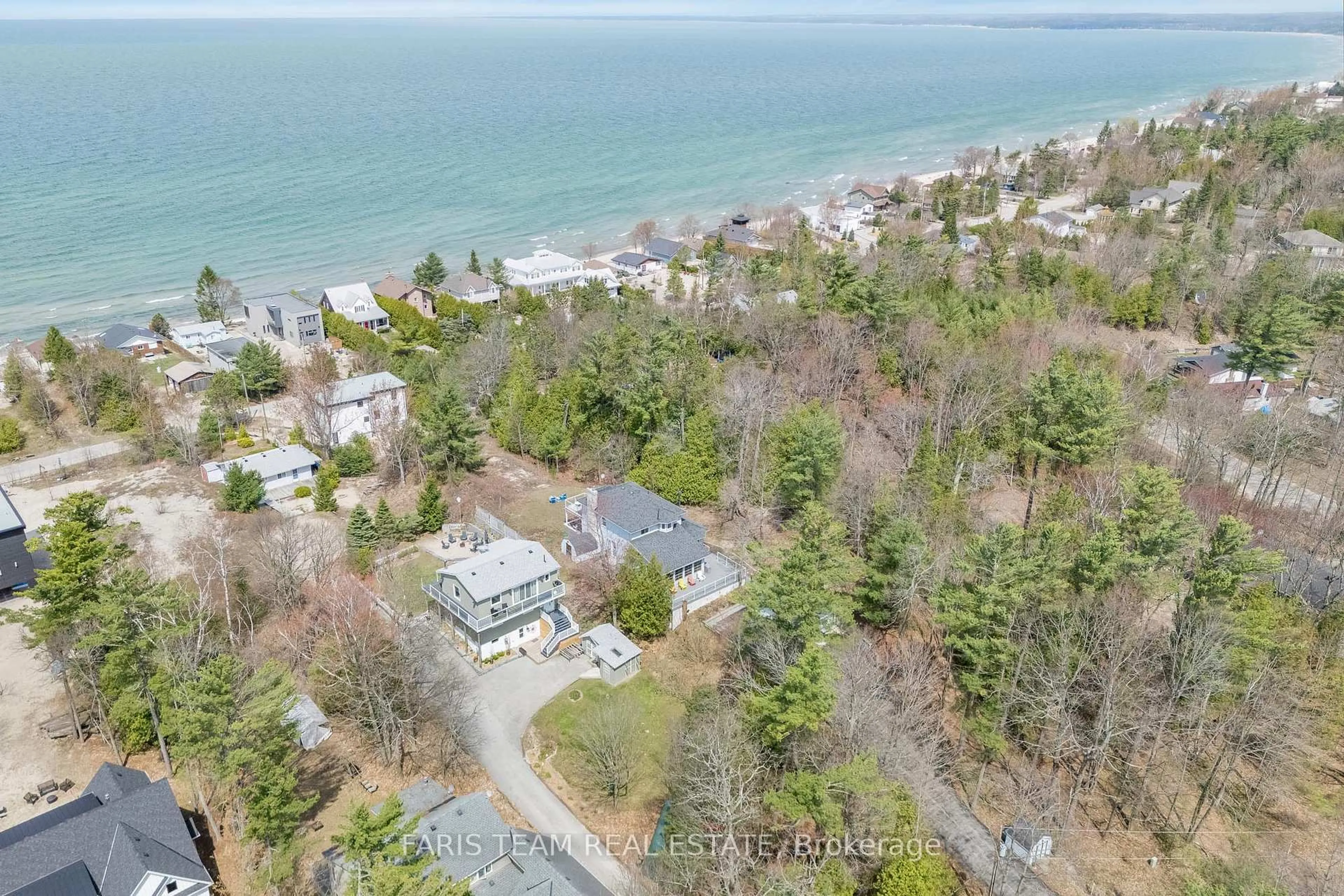 A pic from outside/outdoor area/front of a property/back of a property/a pic from drone, water/lake/river/ocean view for 8 Glen Forest Tr, Tiny Ontario L0L 2T0