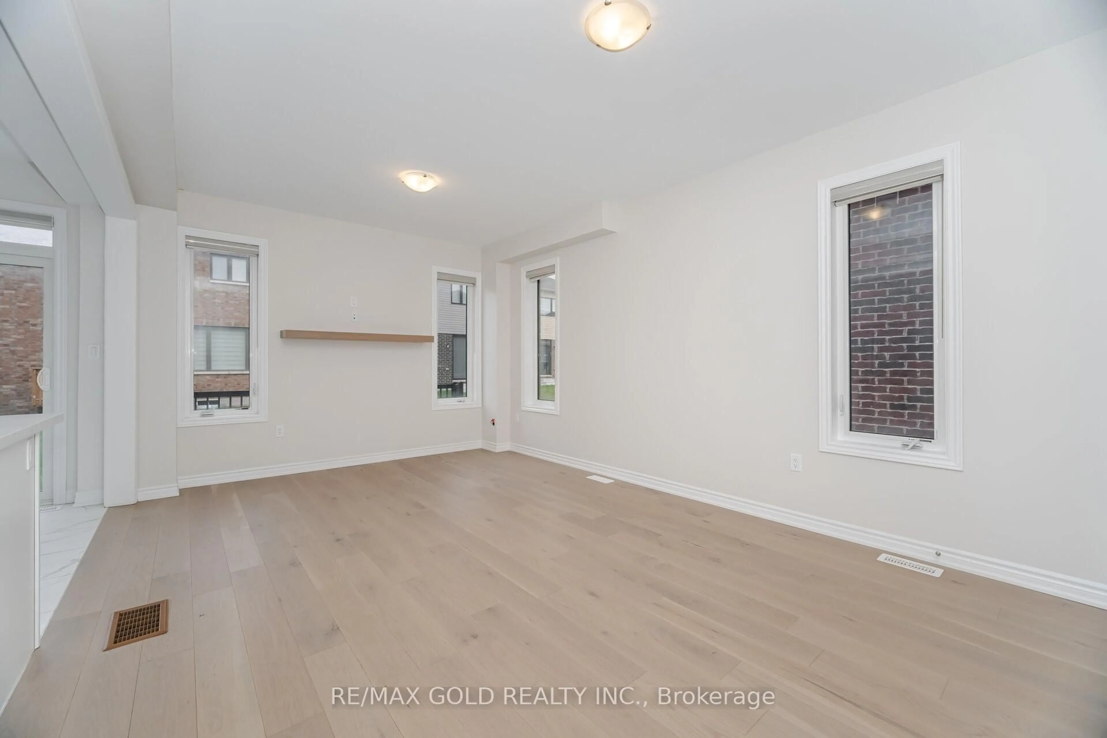 A pic of a room for 50 Prudhoe Terr, Barrie Ontario L9J 0L5