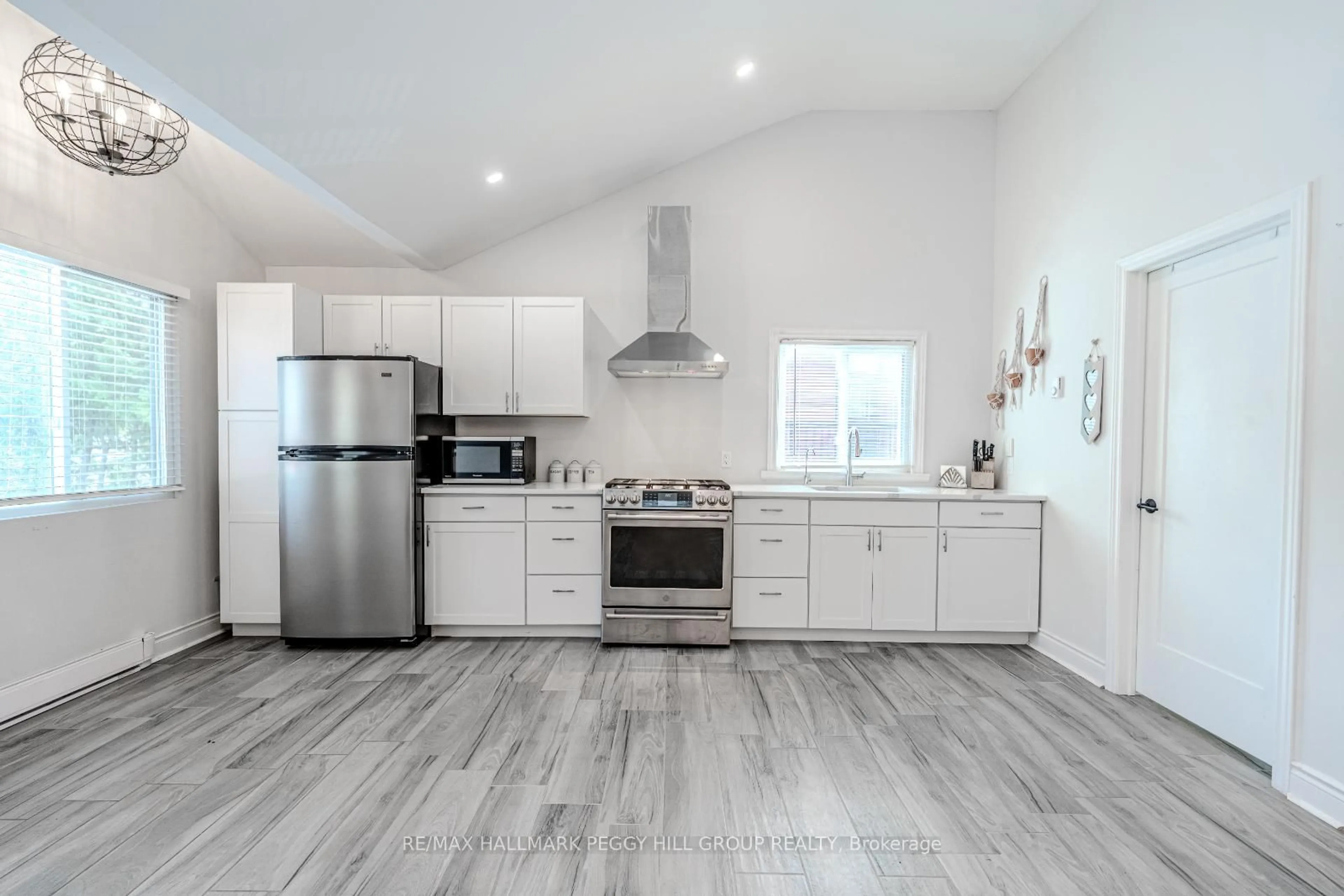 Open concept kitchen, unknown for 12 Doan Ave, Tiny Ontario L0L 1P0