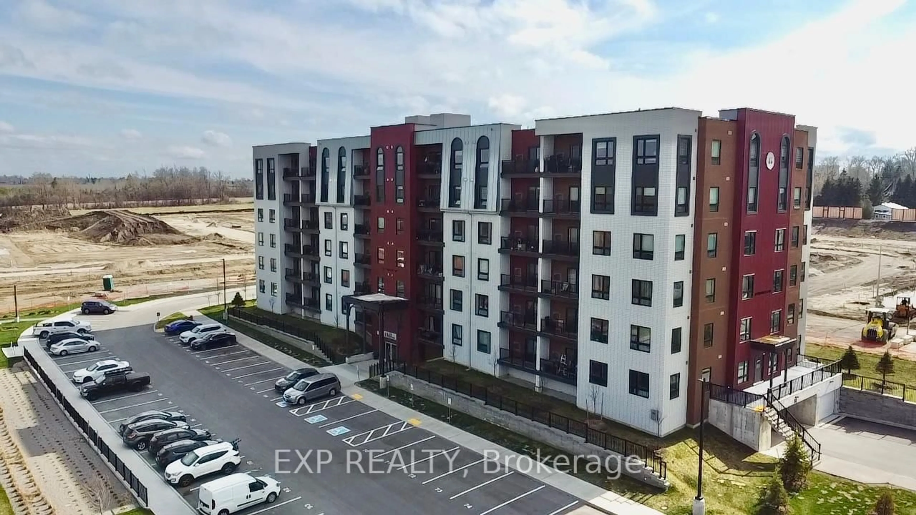 A pic from outside/outdoor area/front of a property/back of a property/a pic from drone, building for 10 Culinary Lane #206, Barrie Ontario L9J 0C2