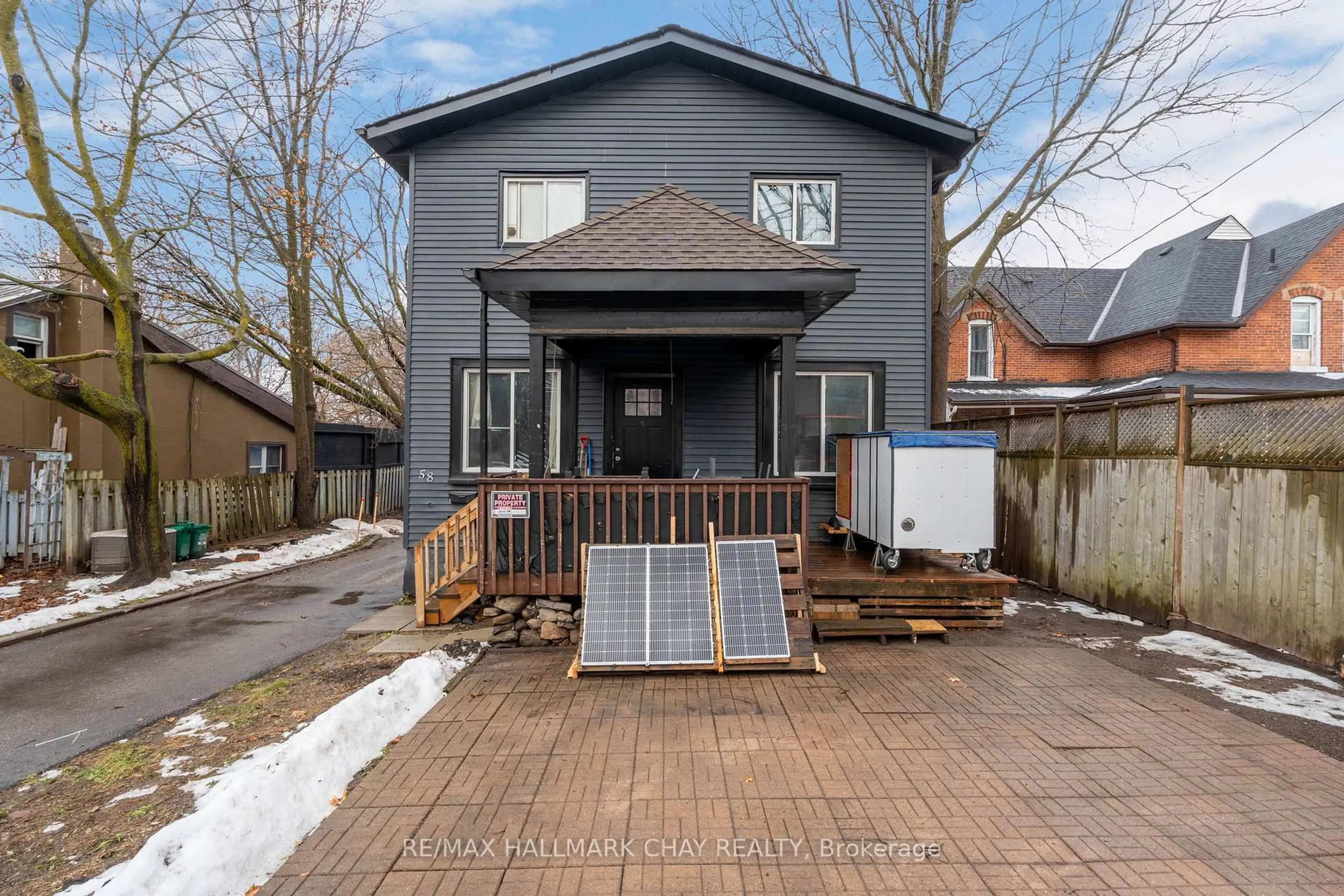 Home with brick exterior material, street for 58 Penetang St #1-4, Barrie Ontario L4M 1V6