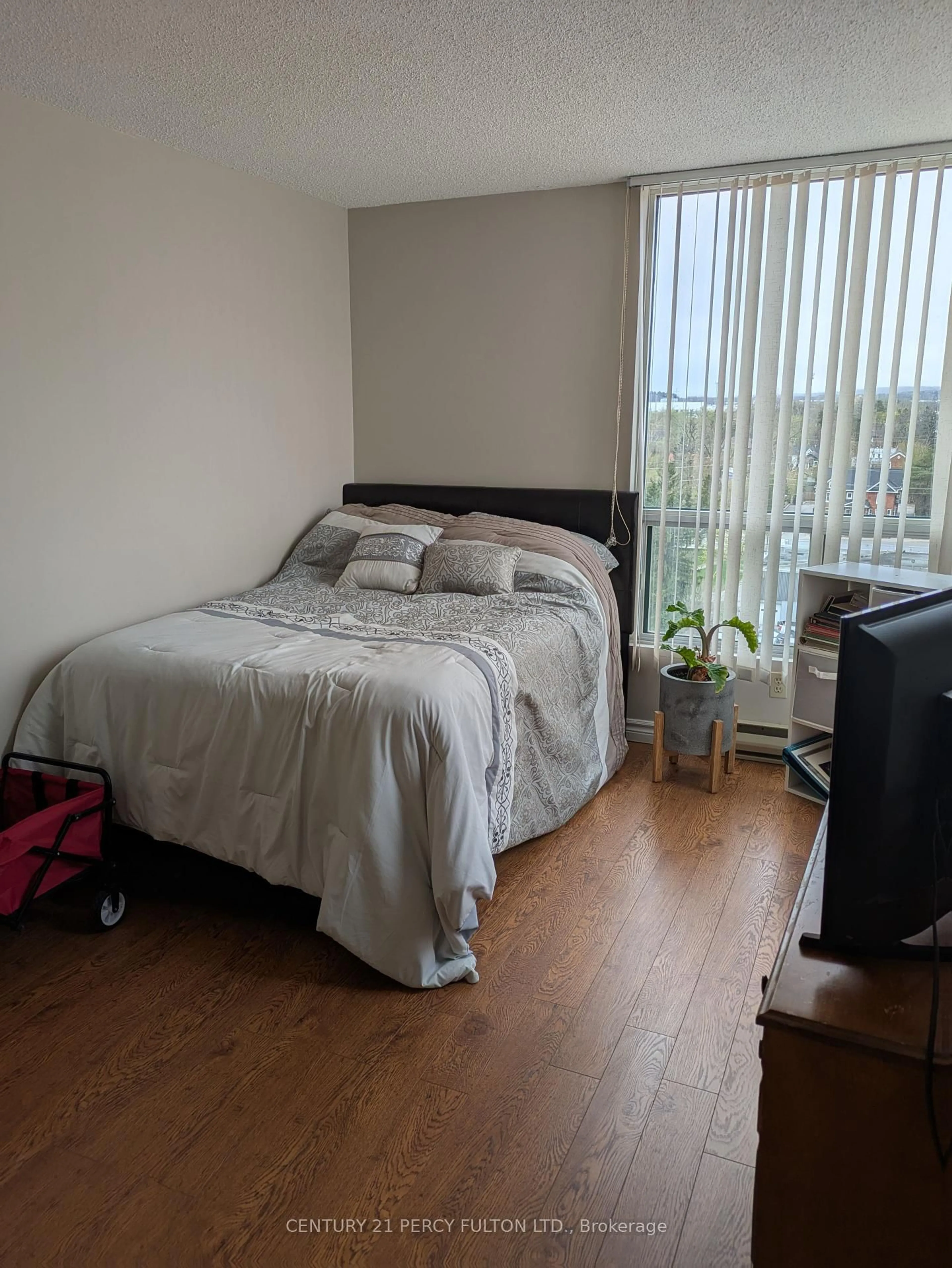 A pic of a room for 75 Ellen St #1004, Barrie Ontario L4N 7R6