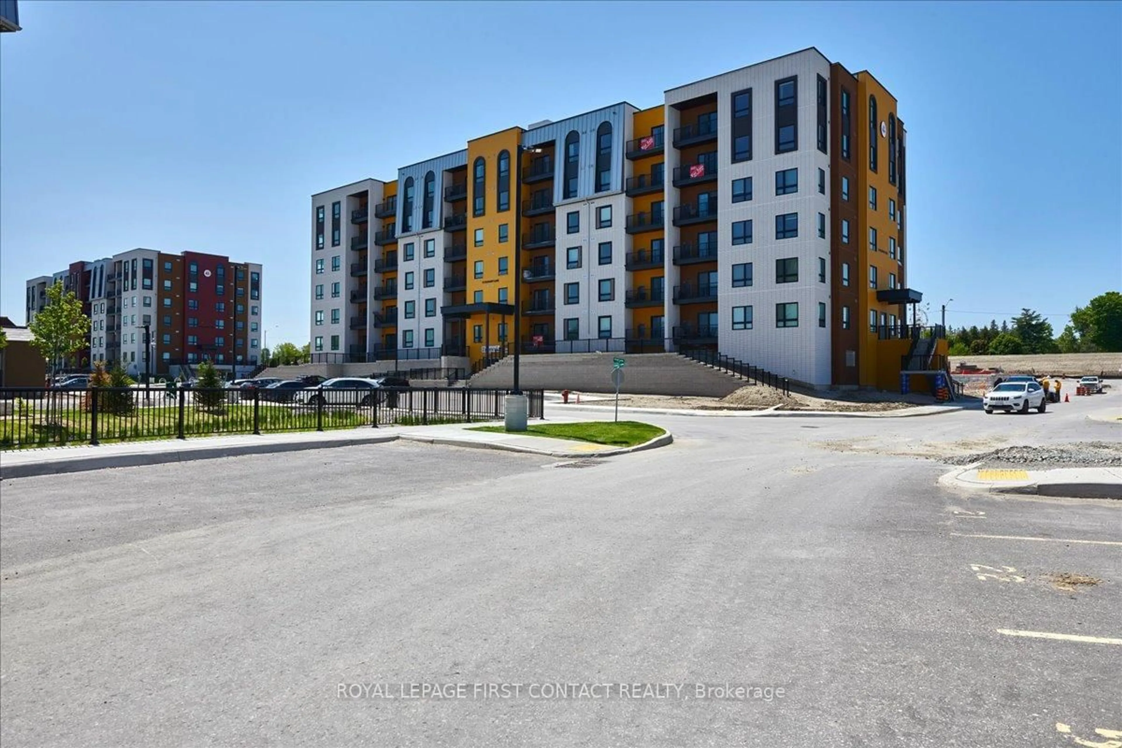 A pic from outside/outdoor area/front of a property/back of a property/a pic from drone, street for 8 CULINARY Lane #207, Barrie Ontario L9J 0T2