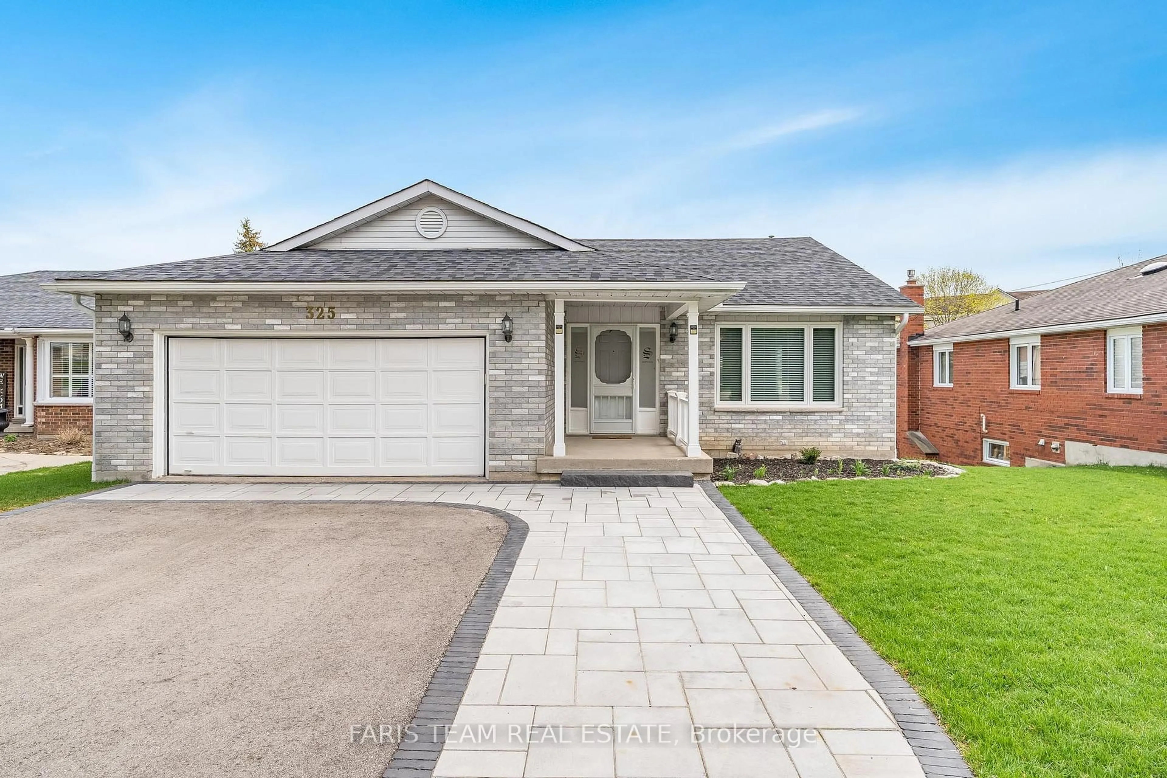 Home with brick exterior material, street for 325 Brewery Lane, Orillia Ontario L3V 7H5
