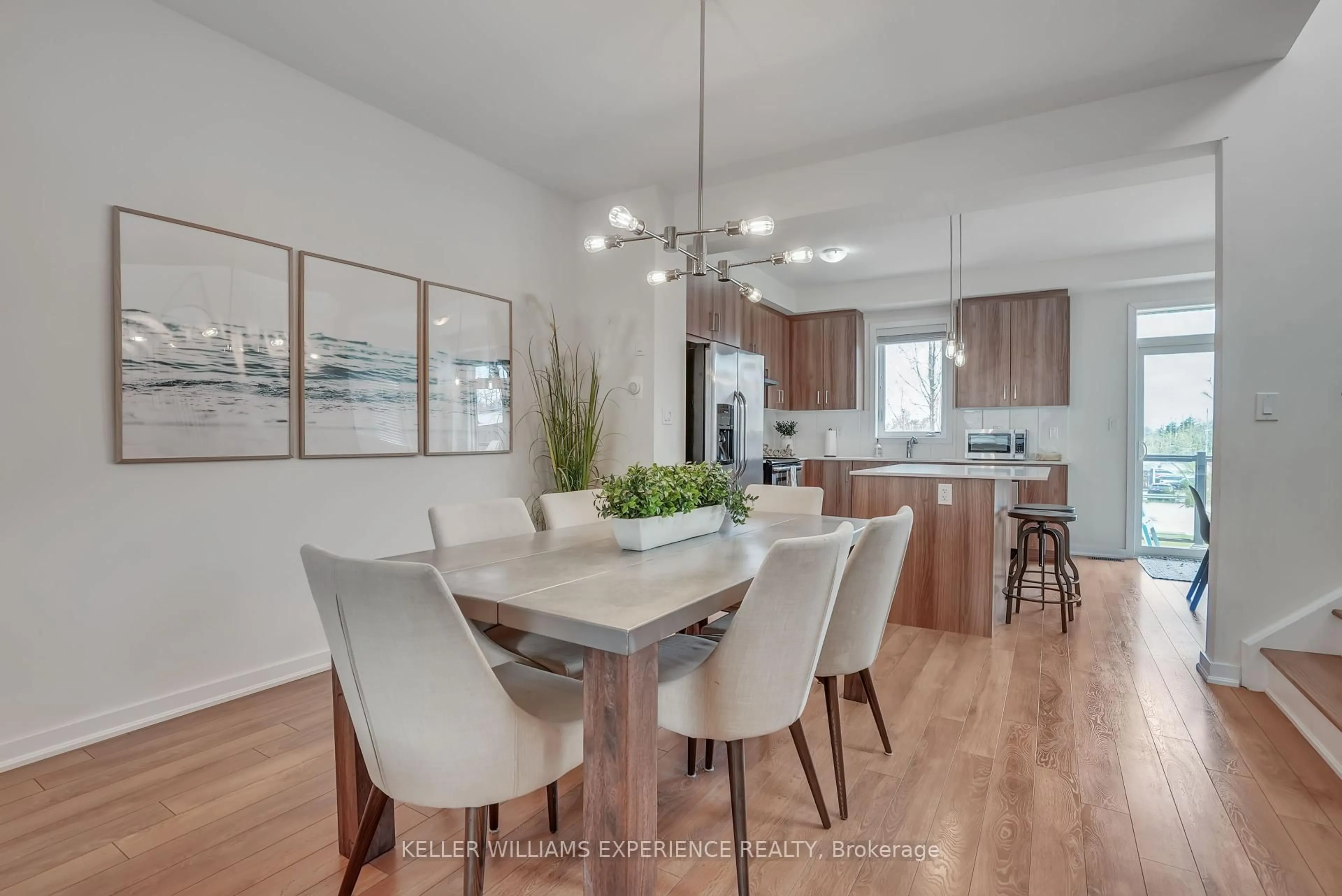 Open concept kitchen, unknown for 11 Bremont Way, Wasaga Beach Ontario L9Z 2H3
