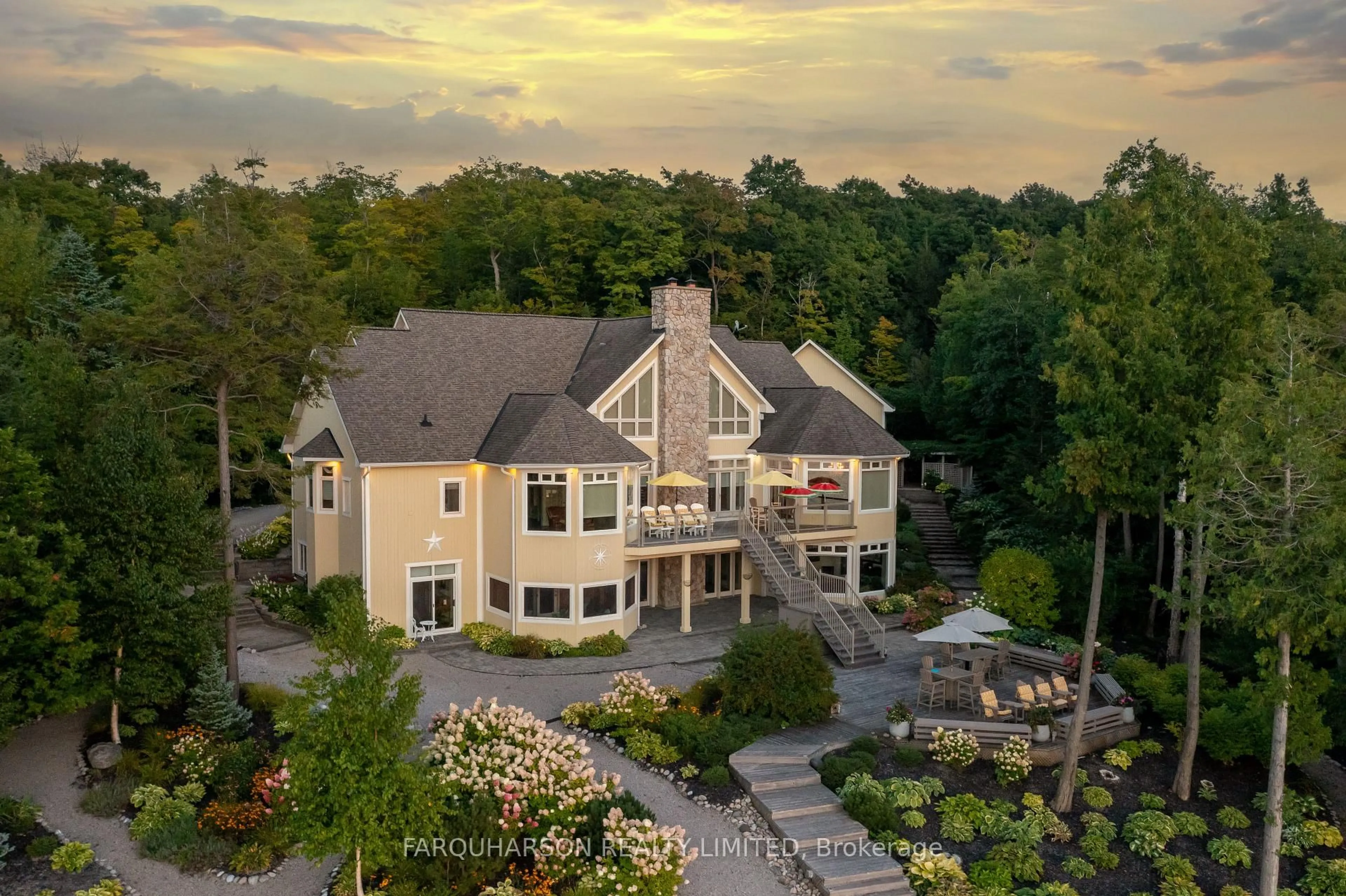 A pic from outside/outdoor area/front of a property/back of a property/a pic from drone, water/lake/river/ocean view for 114 Melissa Lane, Tiny Ontario L9M 0T8