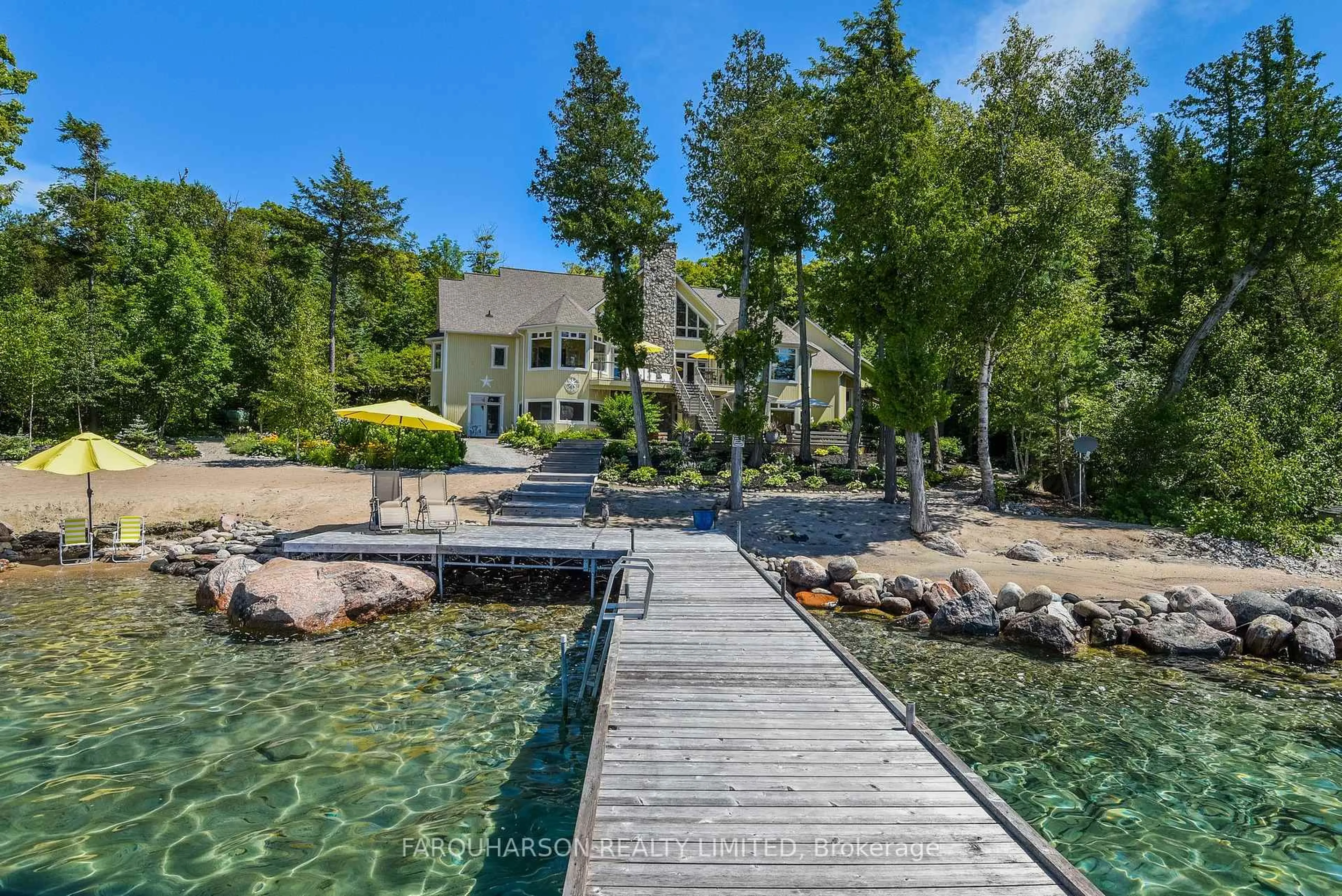 A pic from outside/outdoor area/front of a property/back of a property/a pic from drone, water/lake/river/ocean view for 114 Melissa Lane, Tiny Ontario L9M 0T8