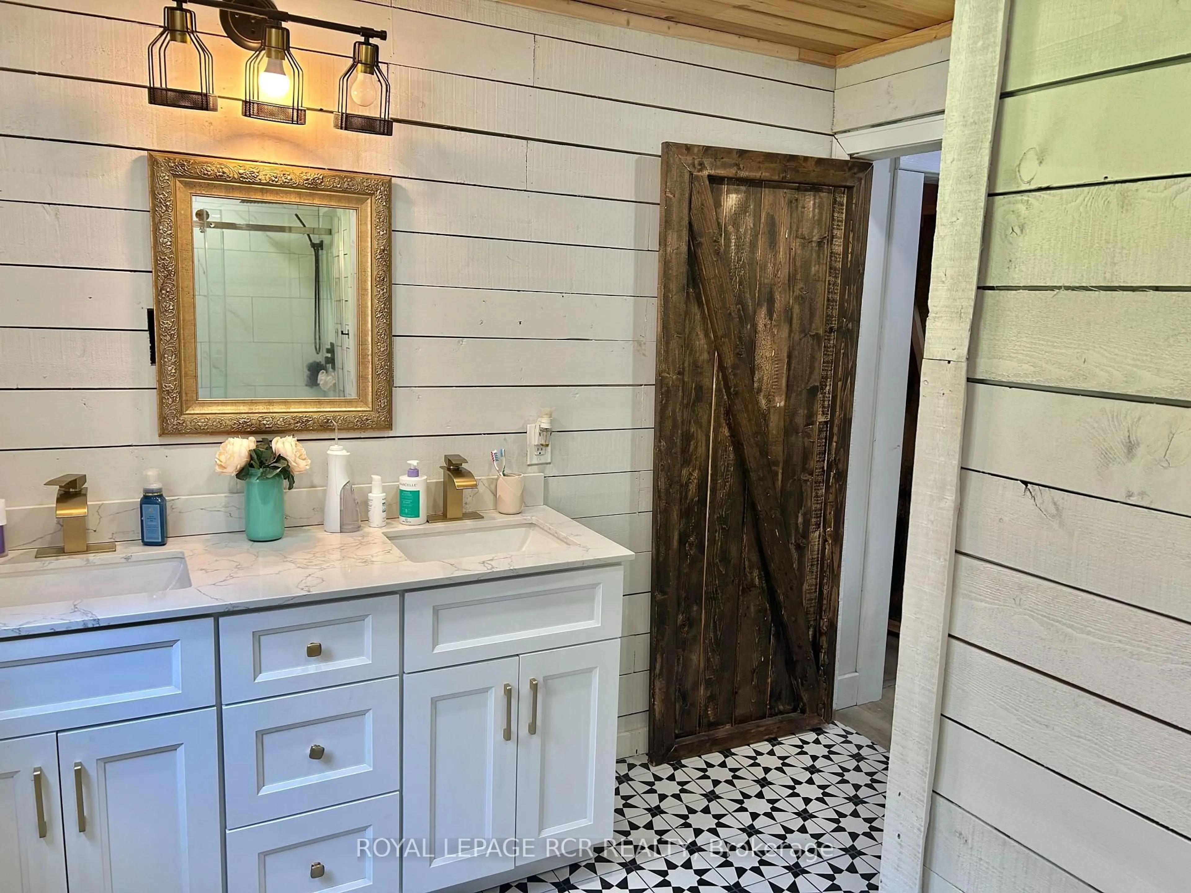 Contemporary bathroom, ceramic/tile floor for 3179 Pioneer Rd, Severn Ontario K0K 1E0