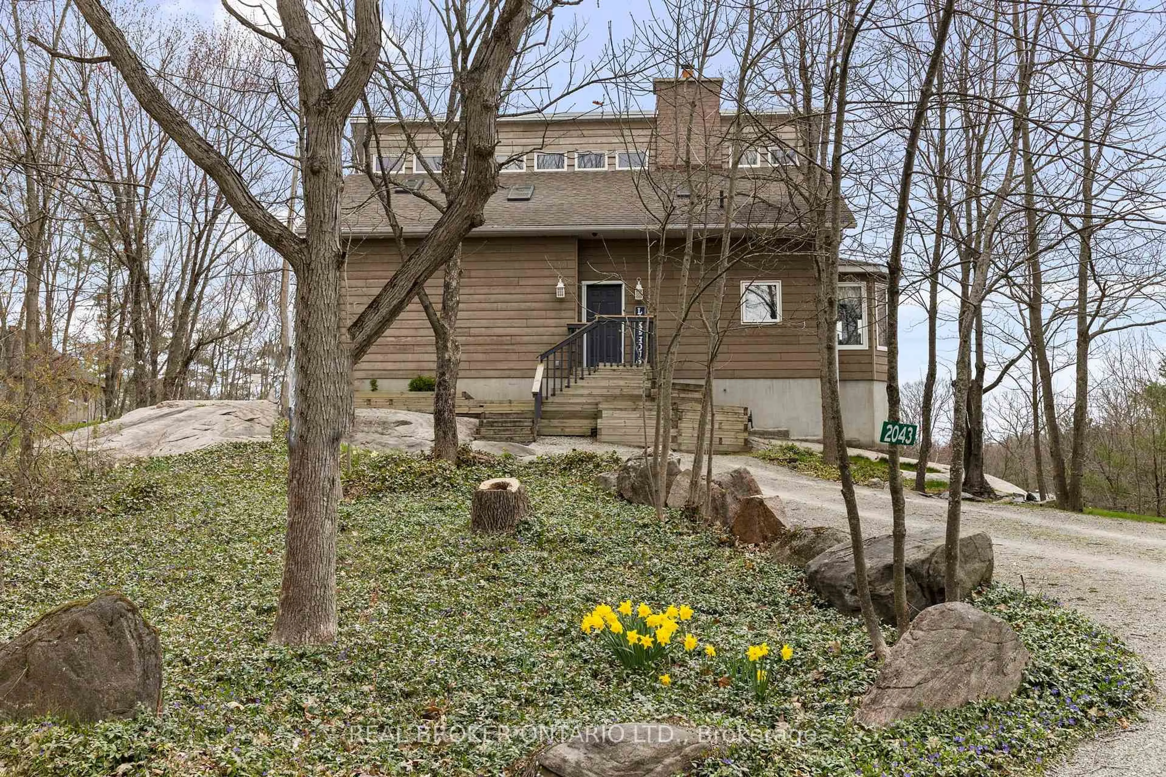 Unknown for 2043 Beman Point Lane, Severn Ontario L0K 1E0