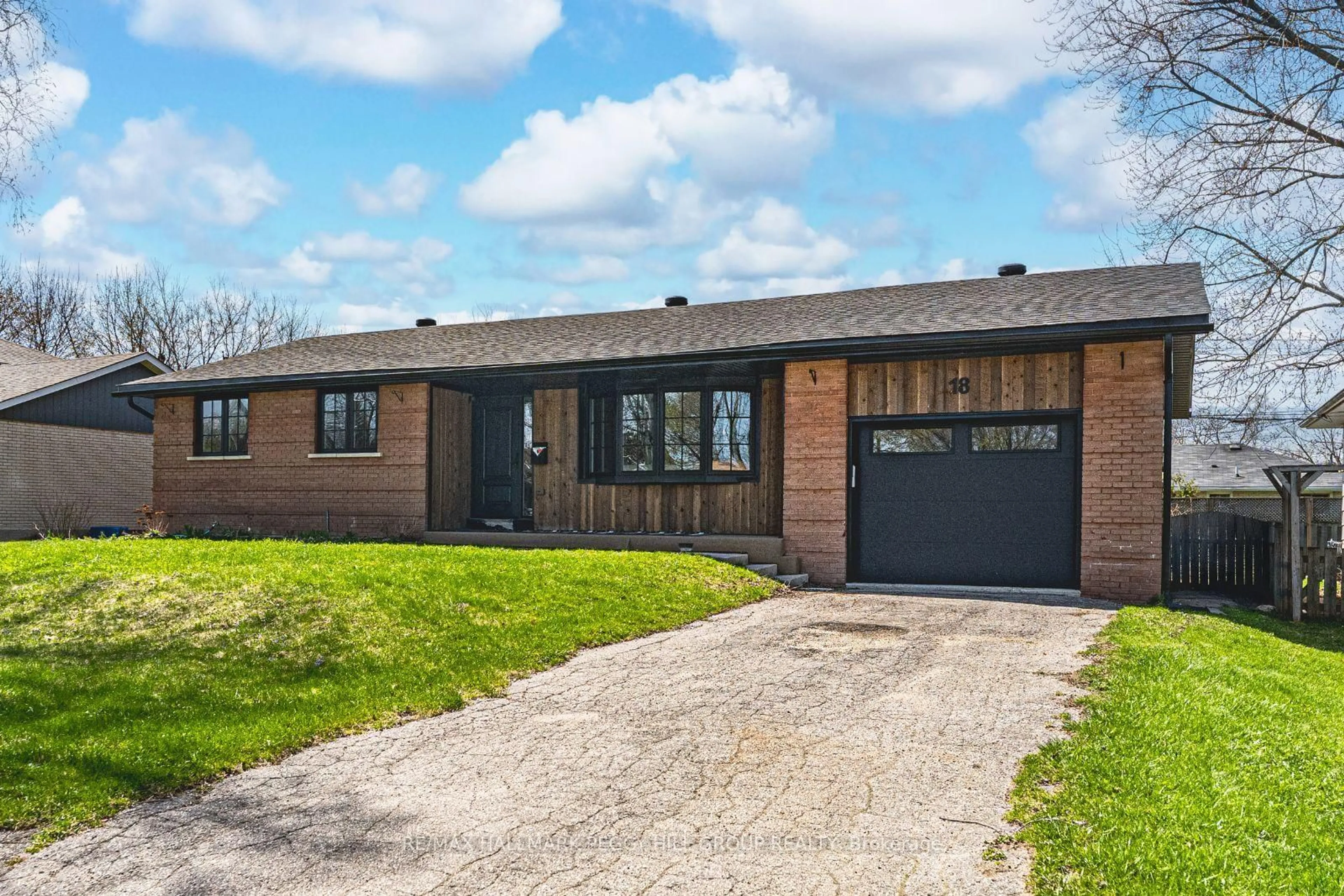 Home with brick exterior material, street for 18 Dickson Rd, Collingwood Ontario L9Y 2X3