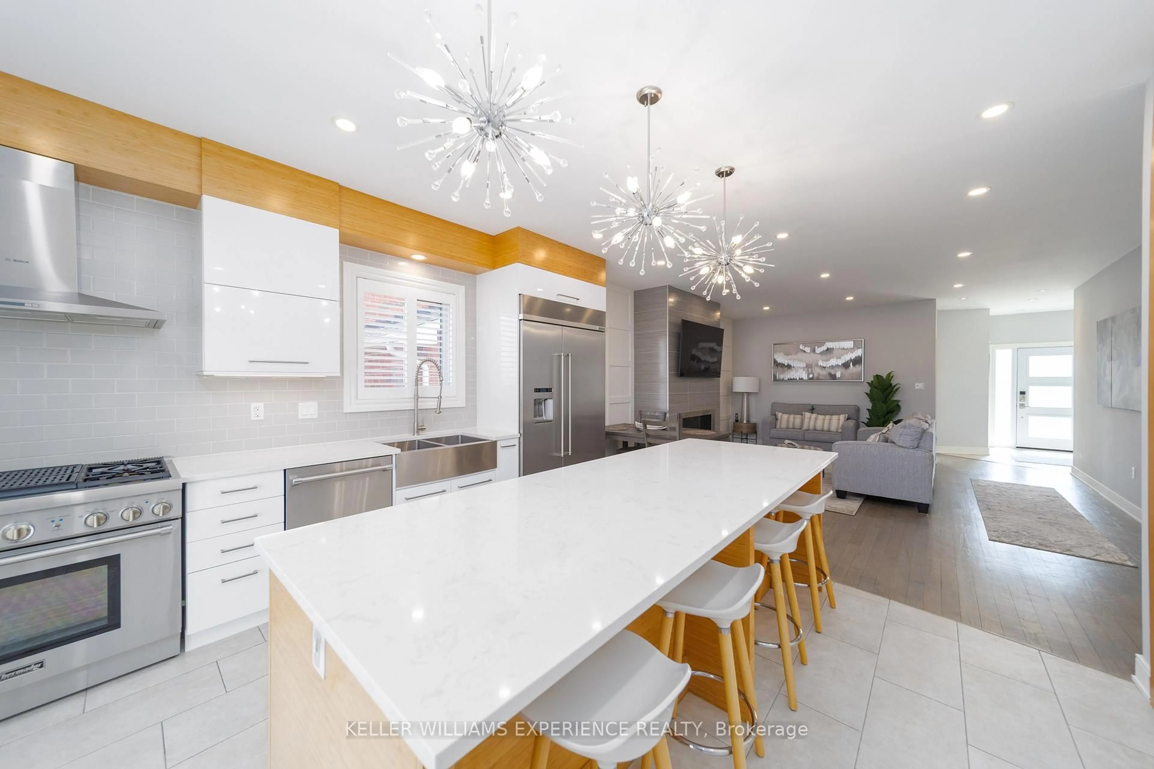 Contemporary kitchen, ceramic/tile floor for 41 THRUSHWOOD Dr, Barrie Ontario L4N 0Z1