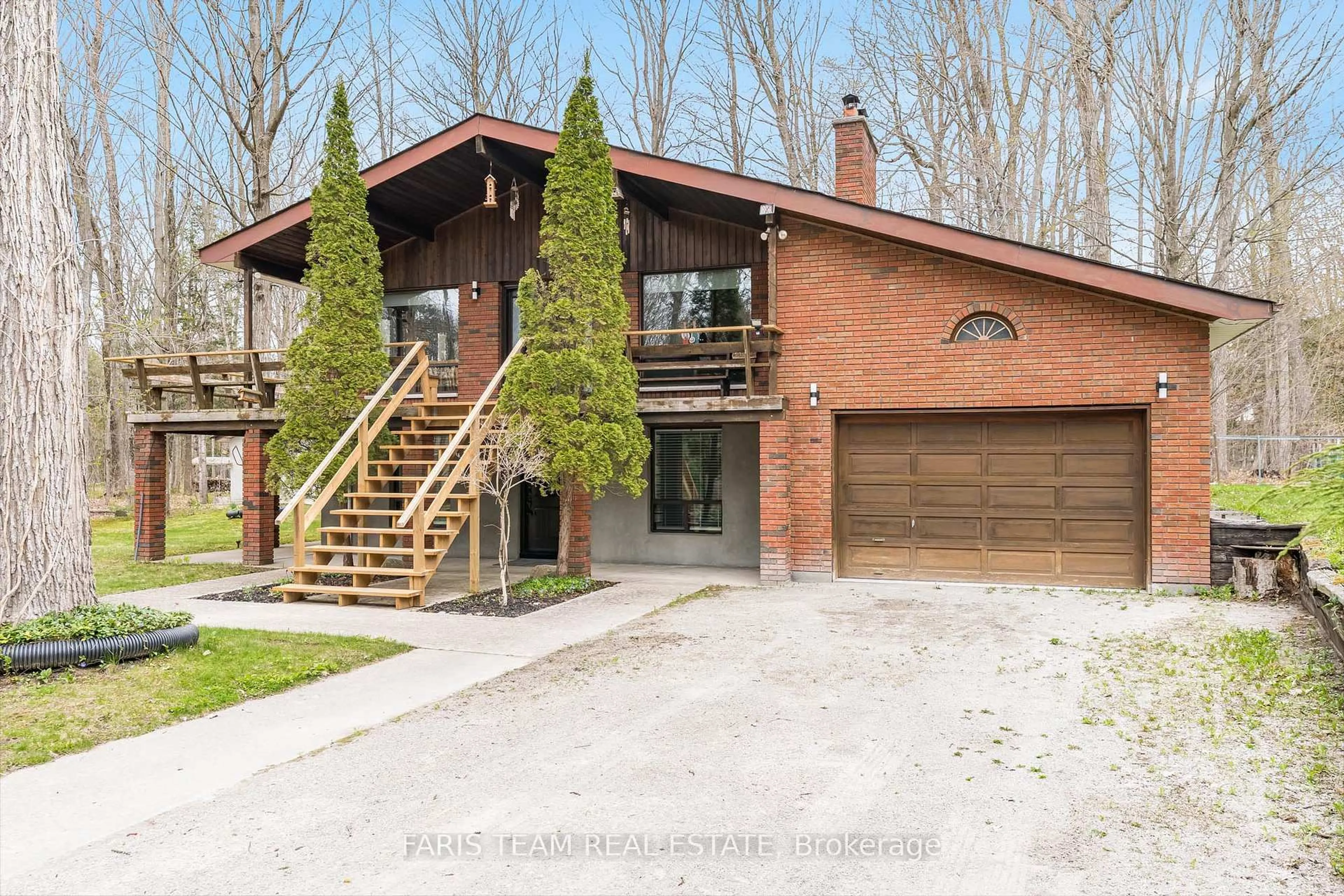 Home with brick exterior material, street for 8 Celestine Crt, Tiny Ontario L9M 0H3