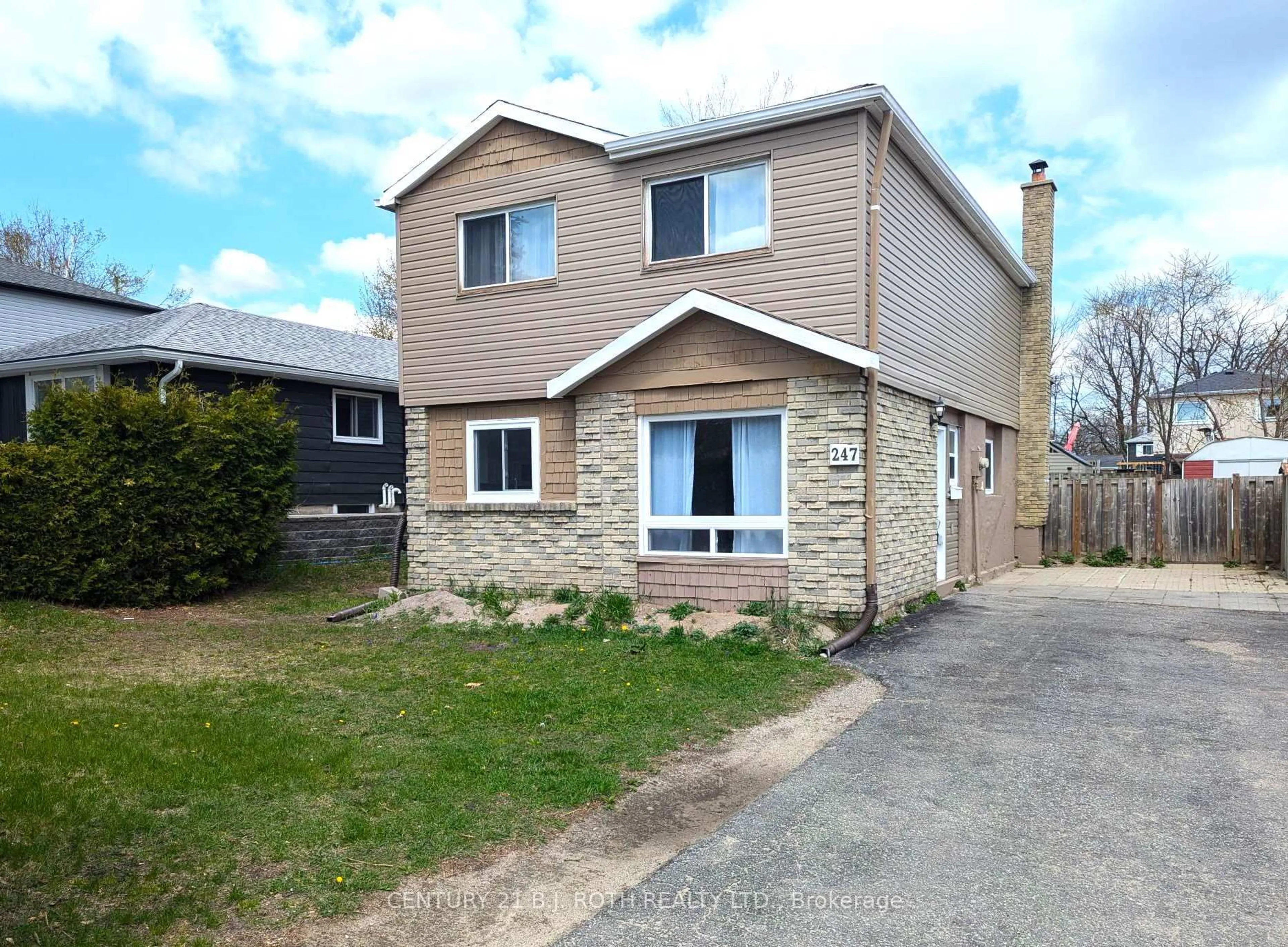 Unknown for 247 Letitia St, Barrie Ontario L4N 4Y7