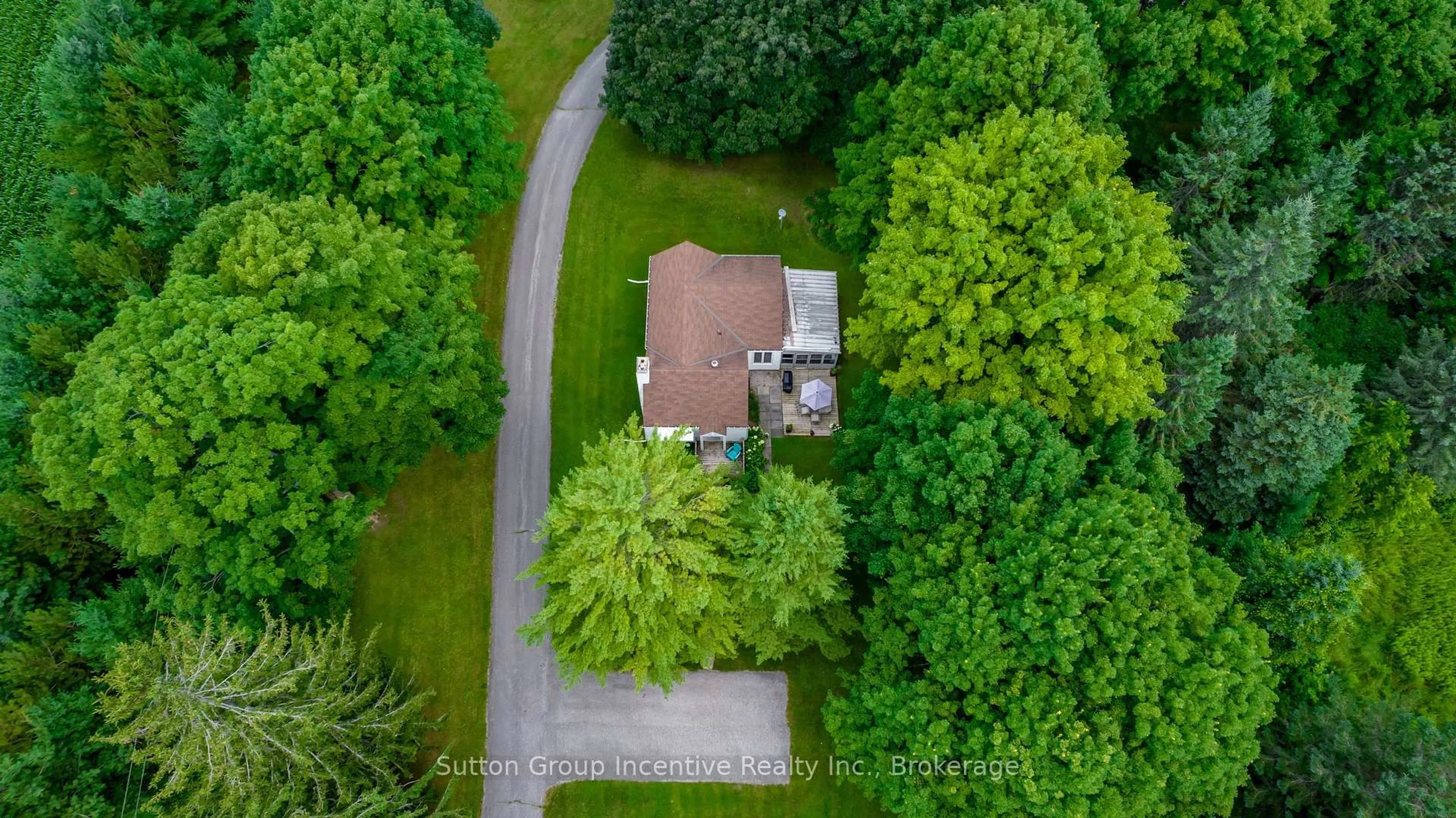 A pic from outside/outdoor area/front of a property/back of a property/a pic from drone, street for 4361 12 Highway, Ramara Ontario L3V 6J6