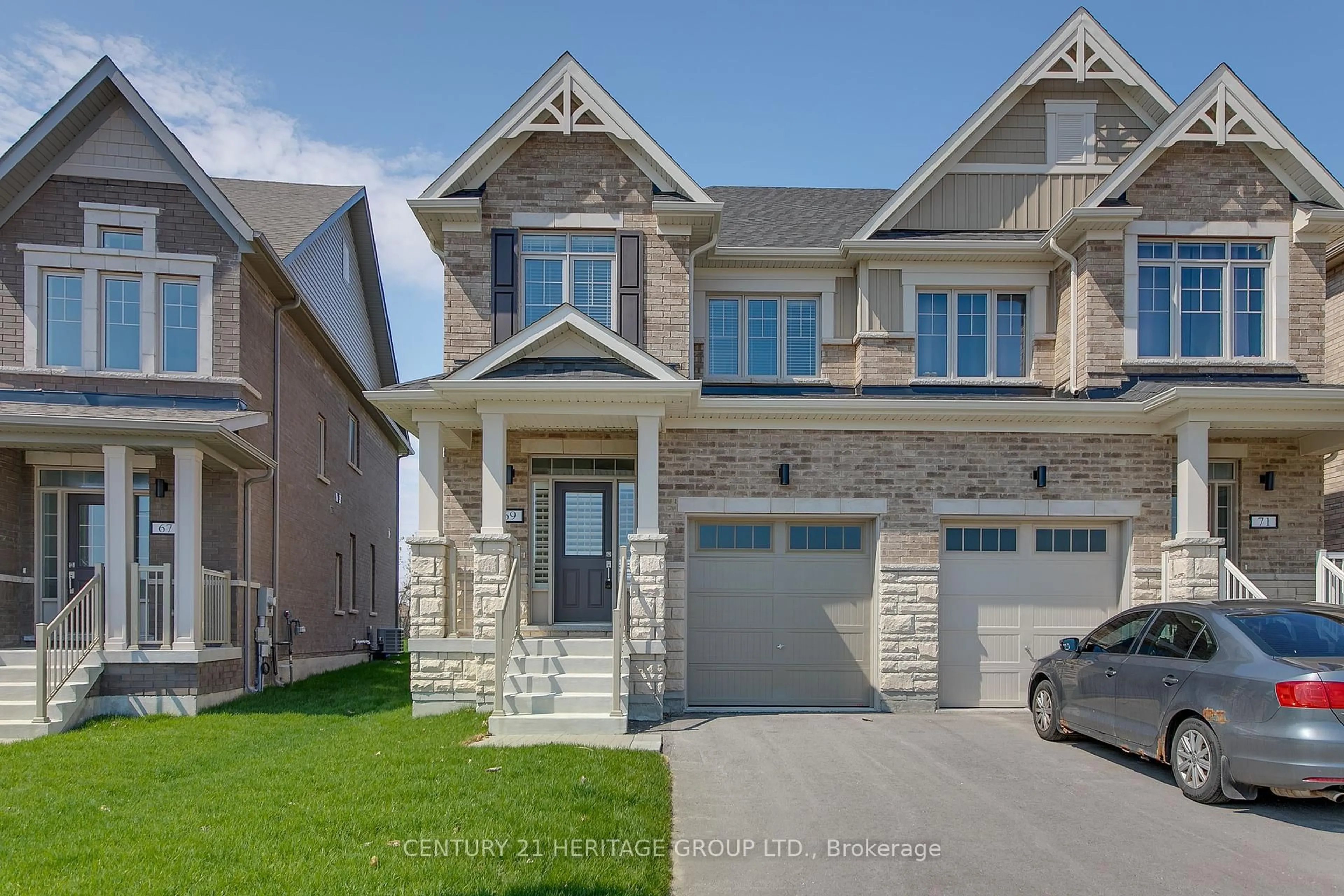 Home with brick exterior material, street for 69 Kirkwood Way, Barrie Ontario L9J 0K7