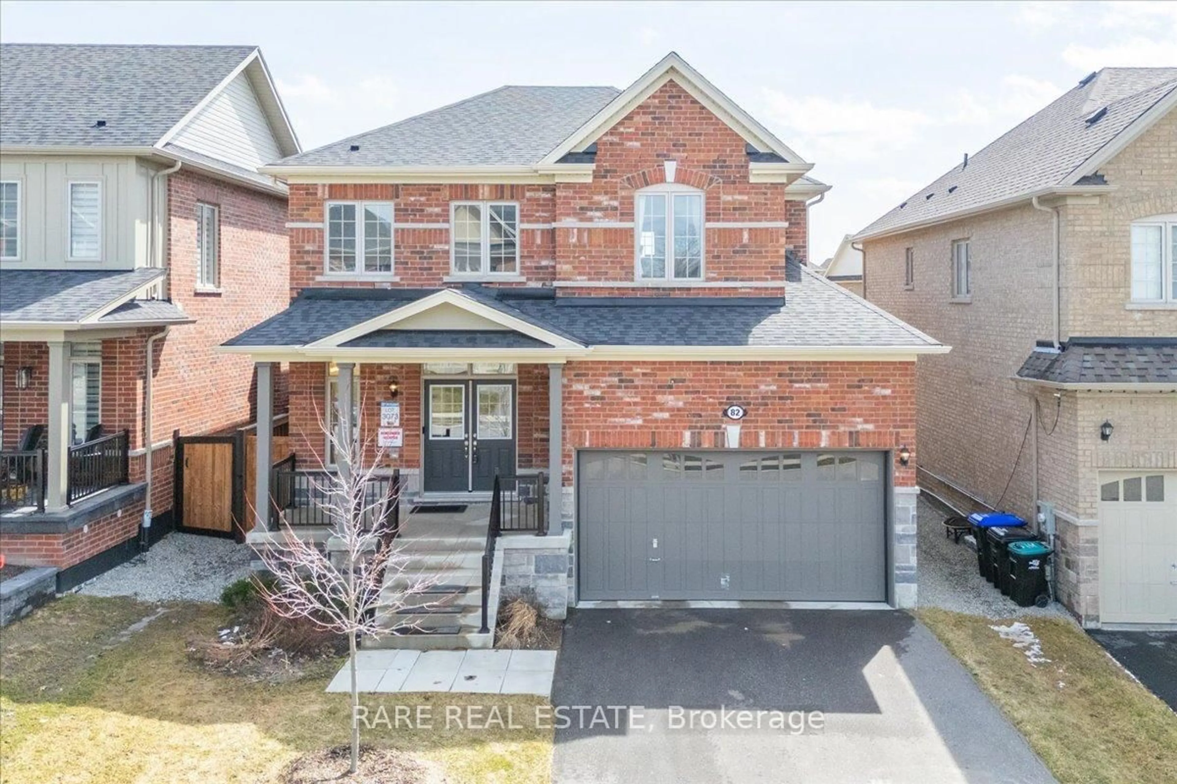 Home with brick exterior material, street for 82 Rugman Cres, Springwater Ontario L9X 2A4