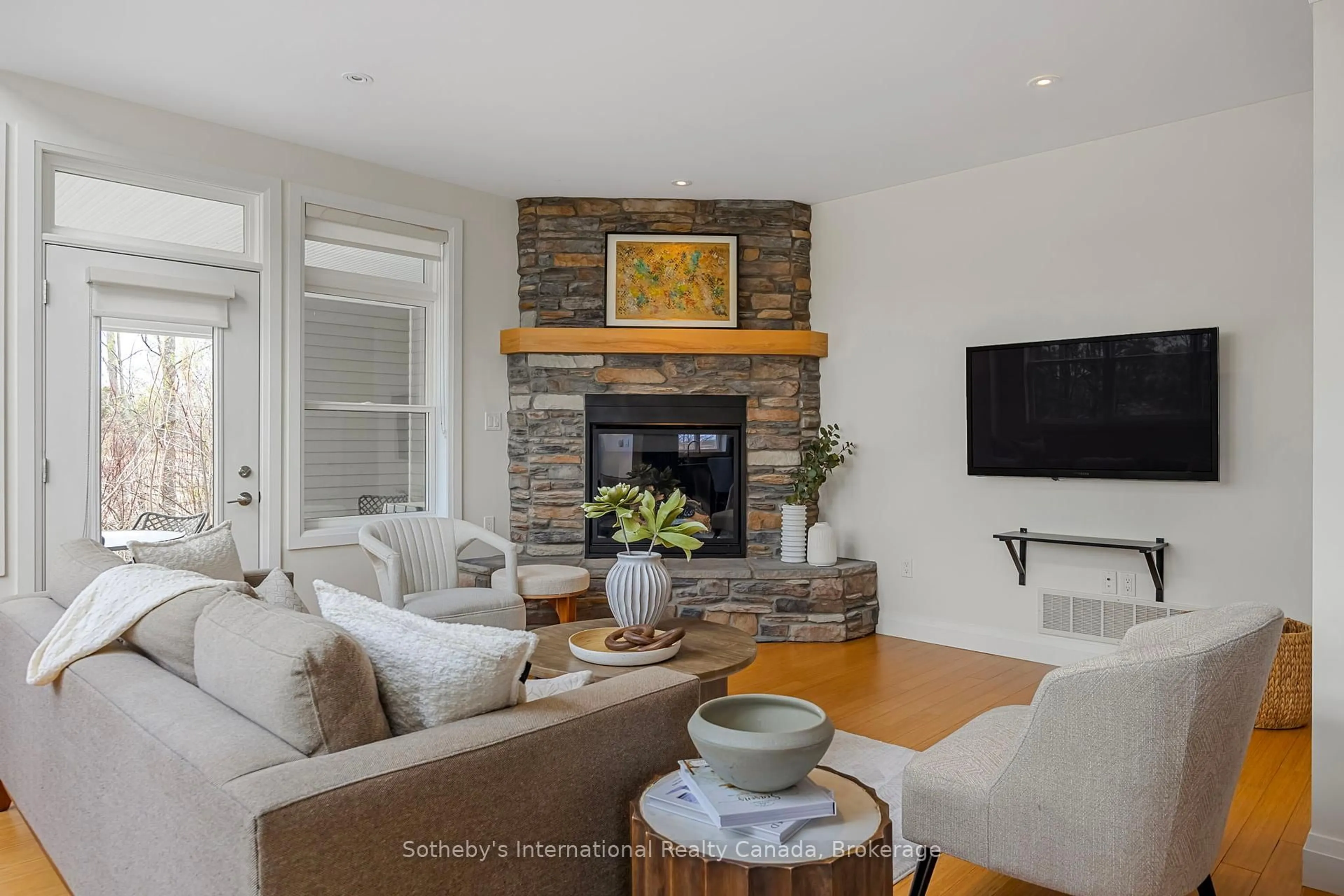 Living room with furniture, unknown for 2 Swan Lane, Tay Ontario L0K 1R0