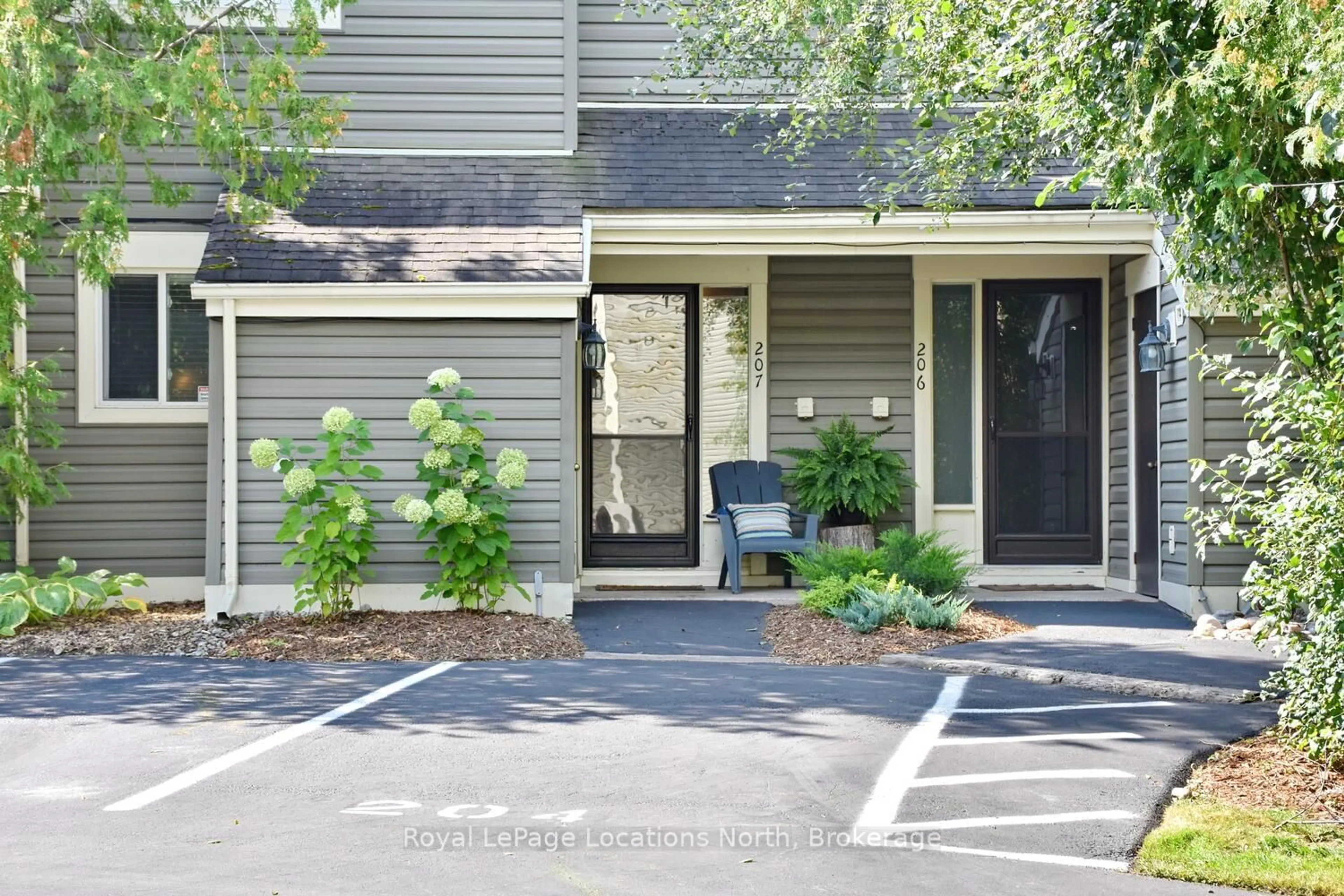 Unknown for 207 ESCARPMENT Cres, Collingwood Ontario L9Y 5B4