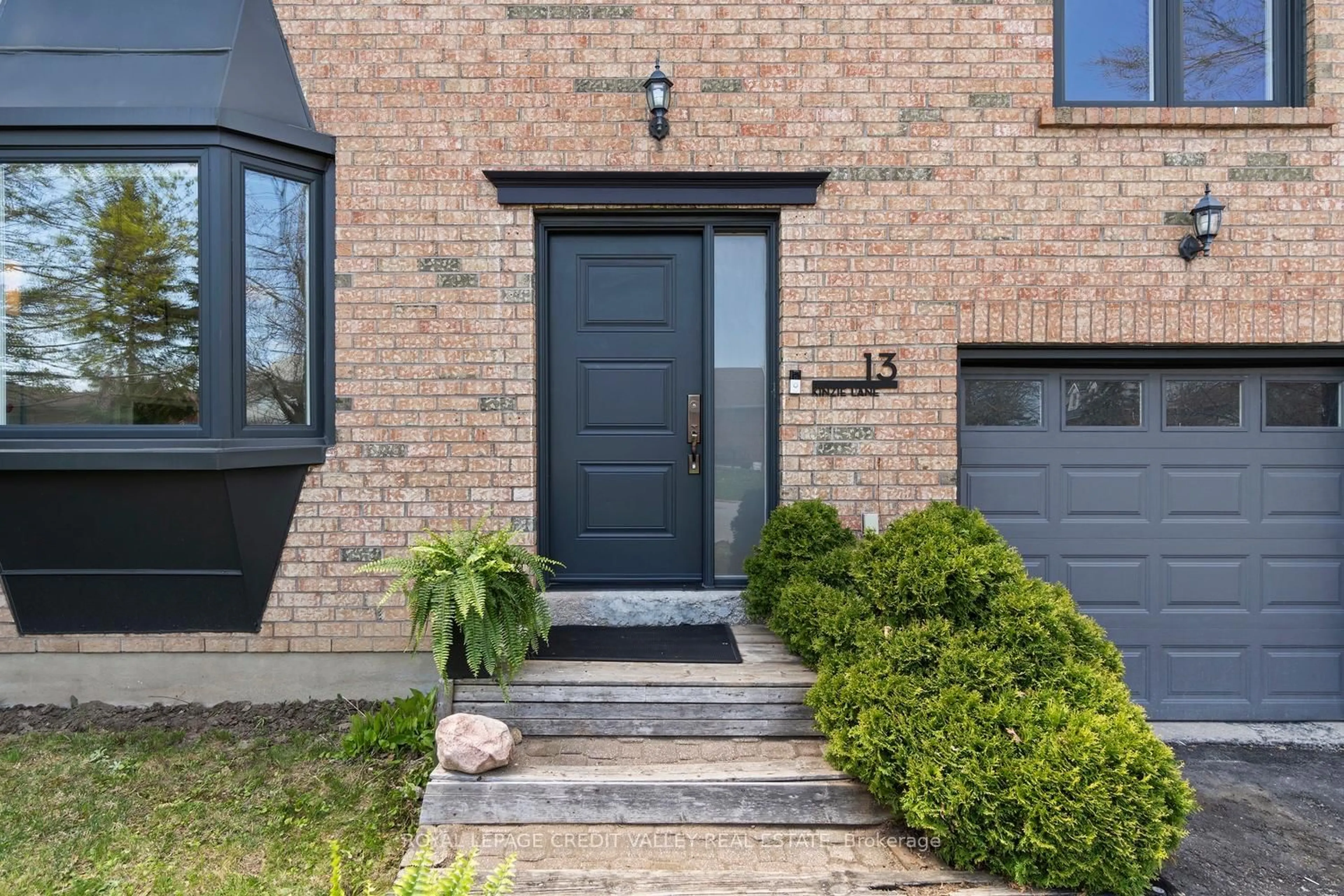 Home with brick exterior material, street for 13 Kinzie Lane, Barrie Ontario L4M 6A2