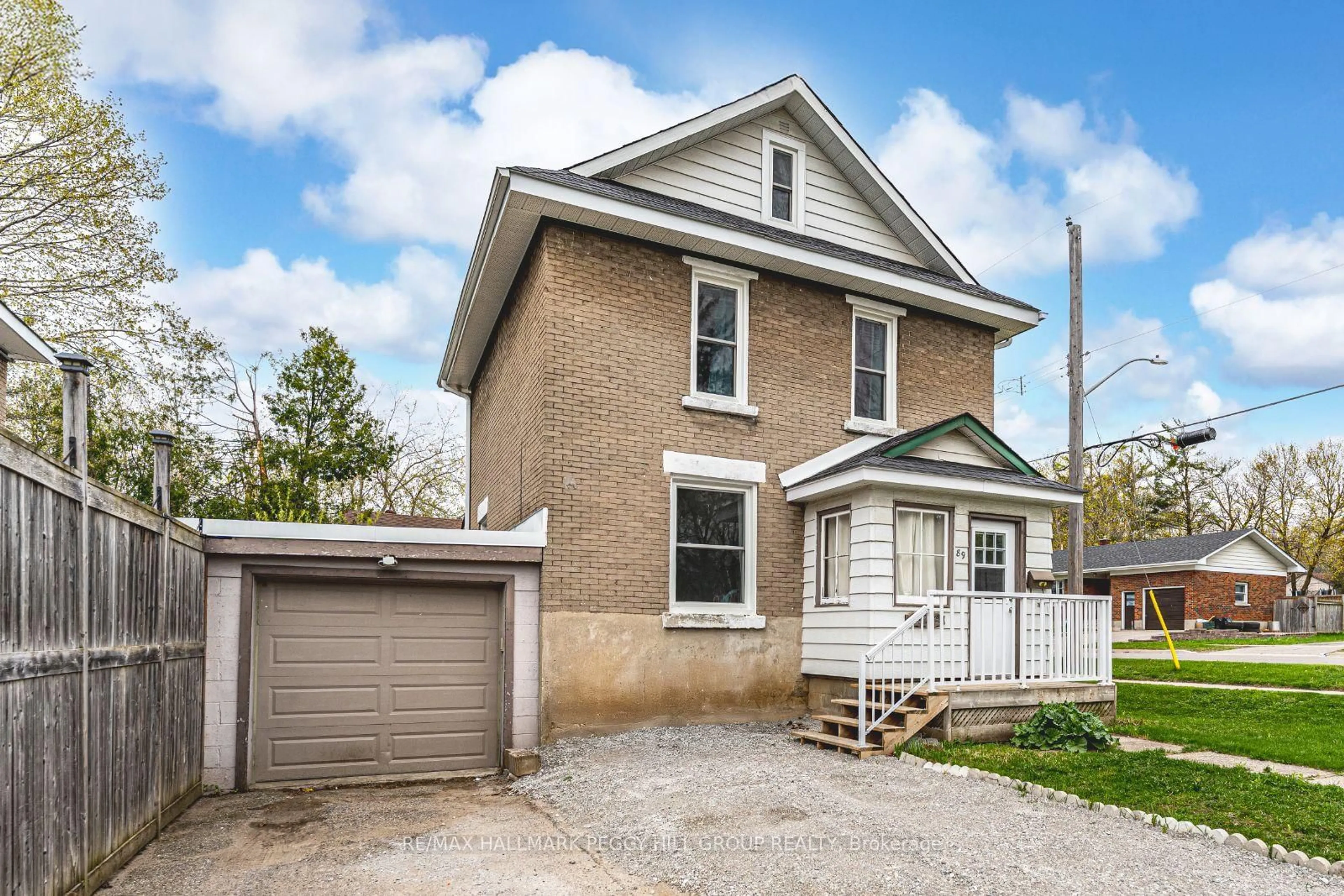 Unknown for 89 McKenzie St, Orillia Ontario L3V 6A6