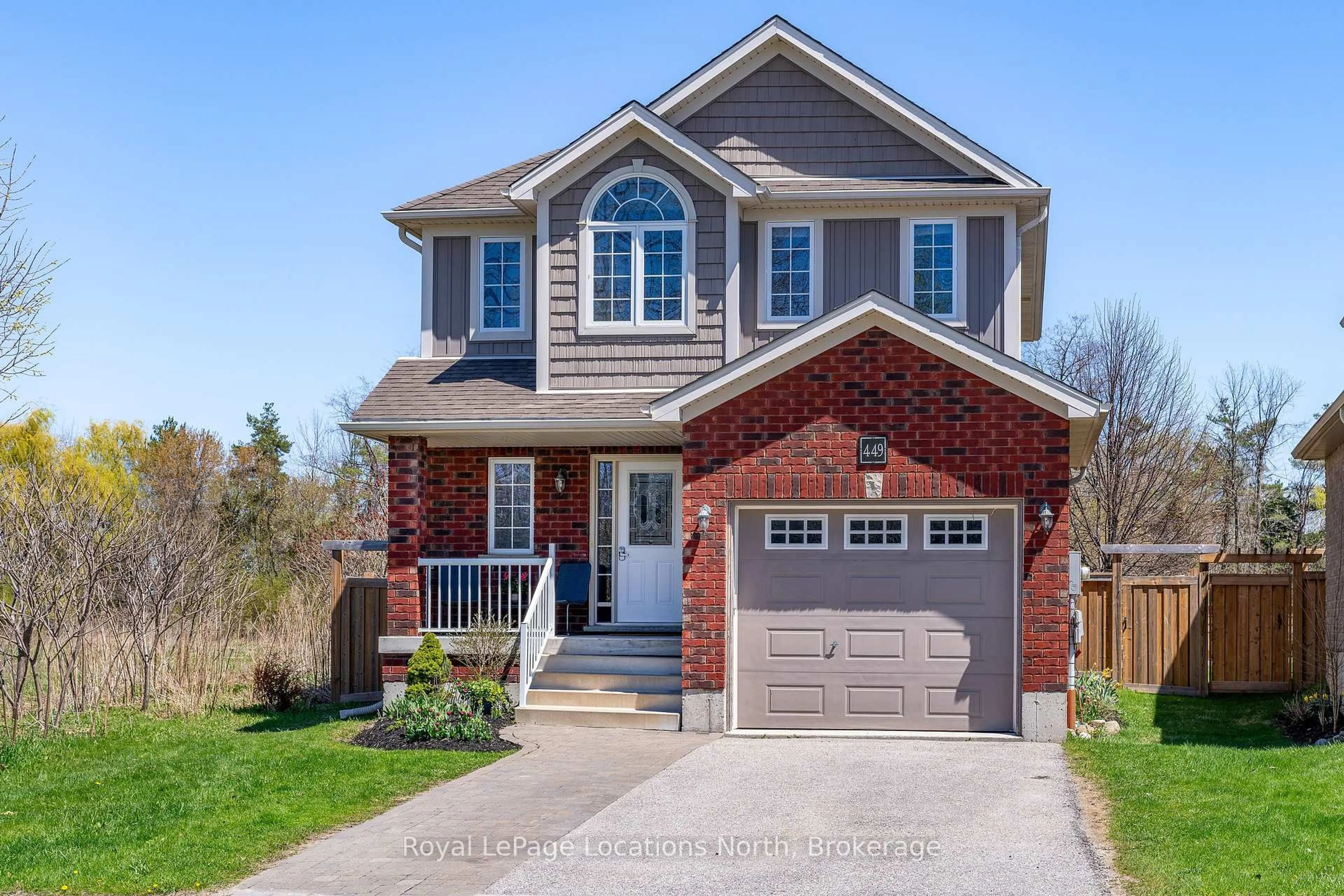 Home with brick exterior material, street for 449 Peel St, Collingwood Ontario L9Y 0C1