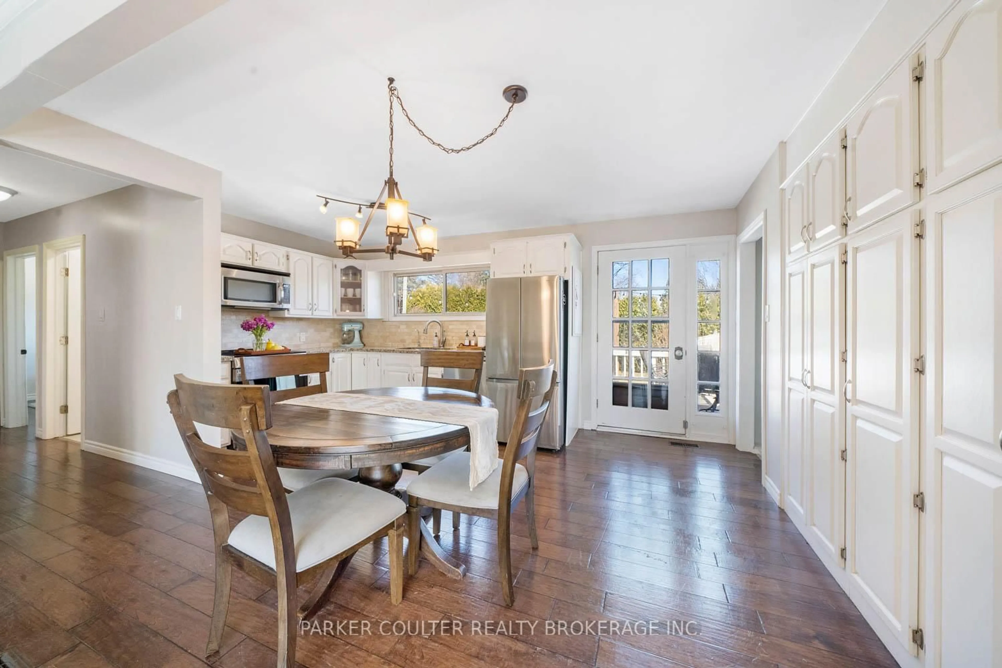 Open concept kitchen, unknown for 13 Huron St, Springwater Ontario L0L 1Y0