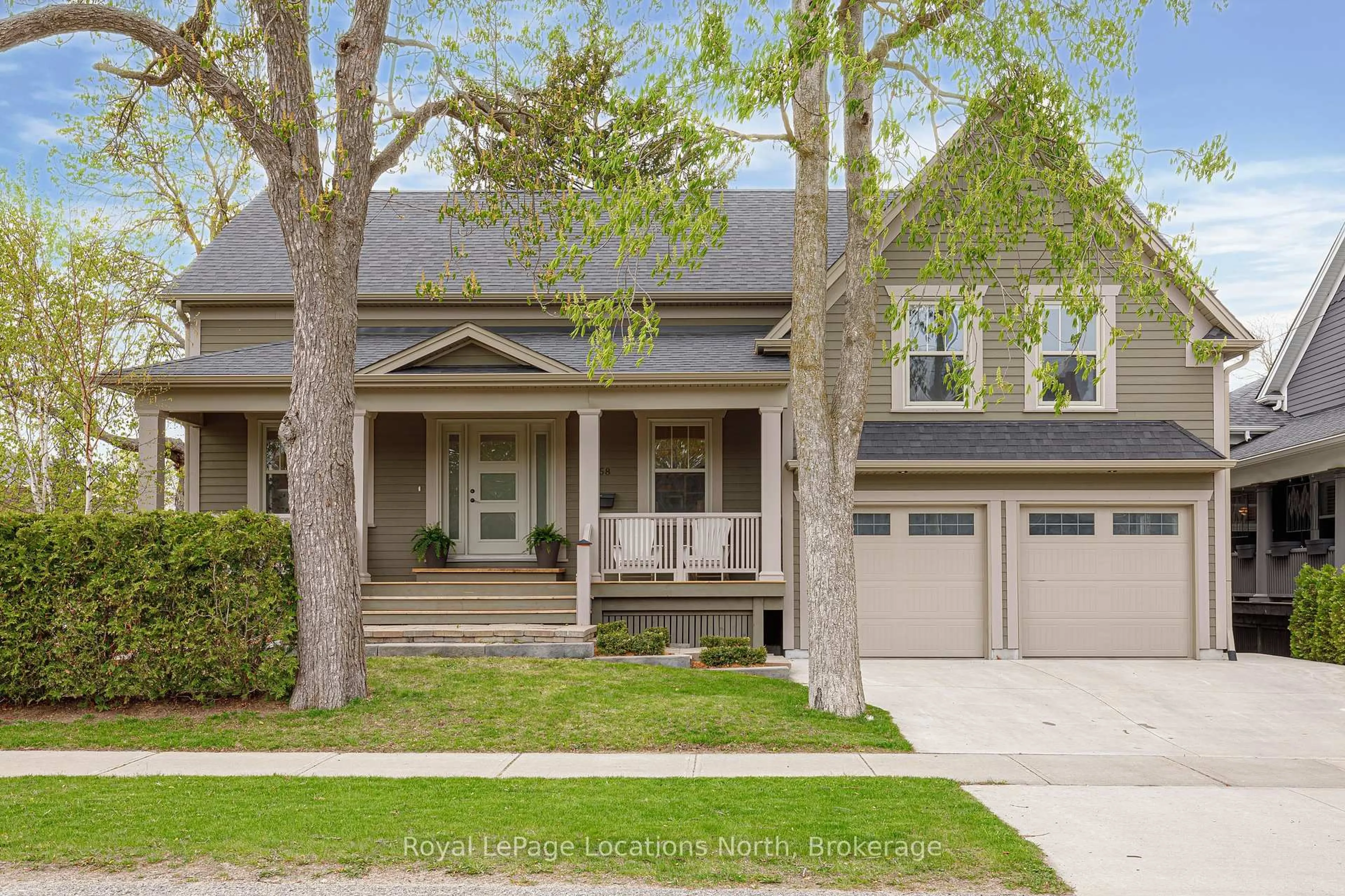 Home with brick exterior material, street for 158 Cedar St, Collingwood Ontario L9Y 3A6