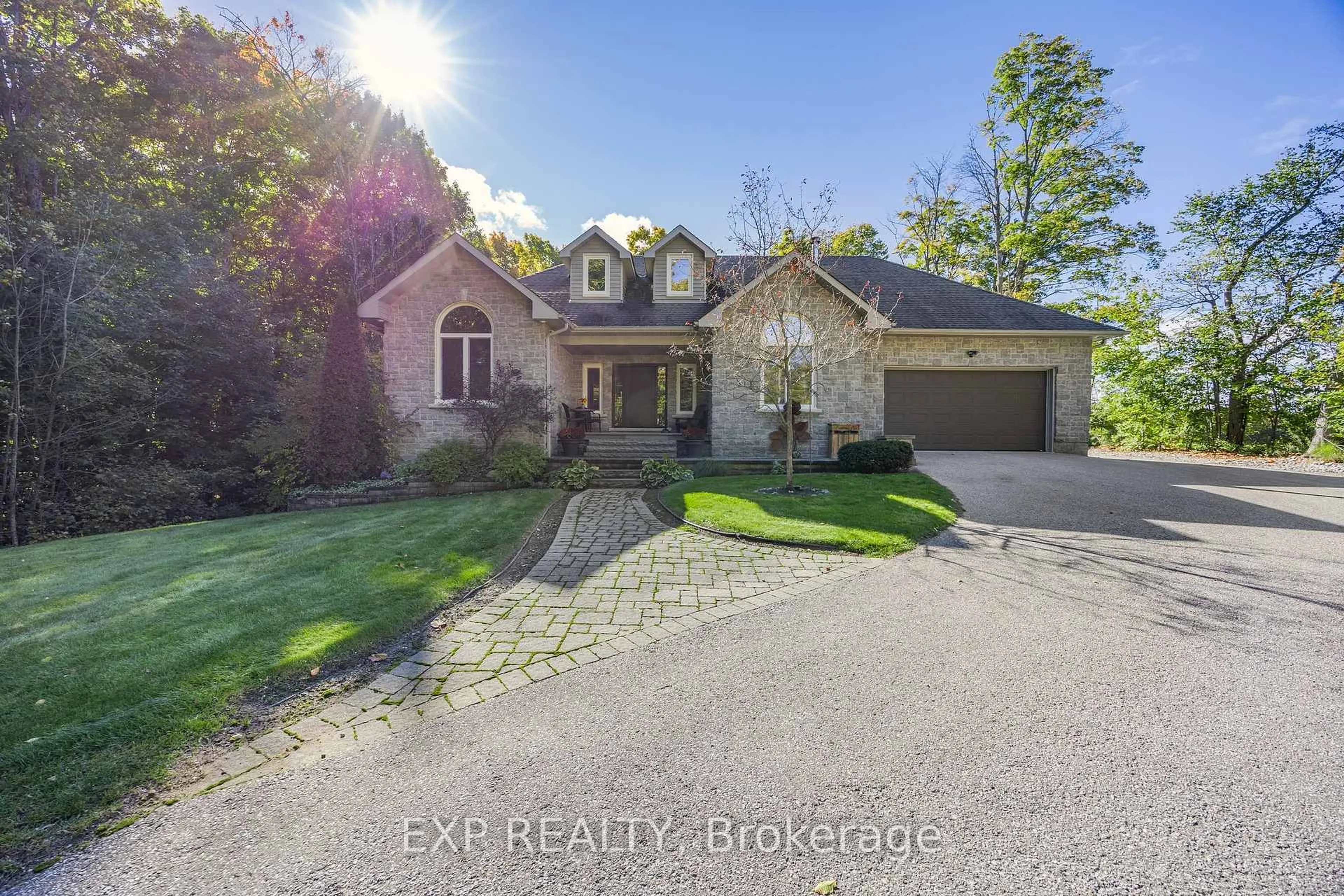 A pic from outside/outdoor area/front of a property/back of a property/a pic from drone, unknown for 2020 5 Line, Oro-Medonte Ontario L0L 2E0