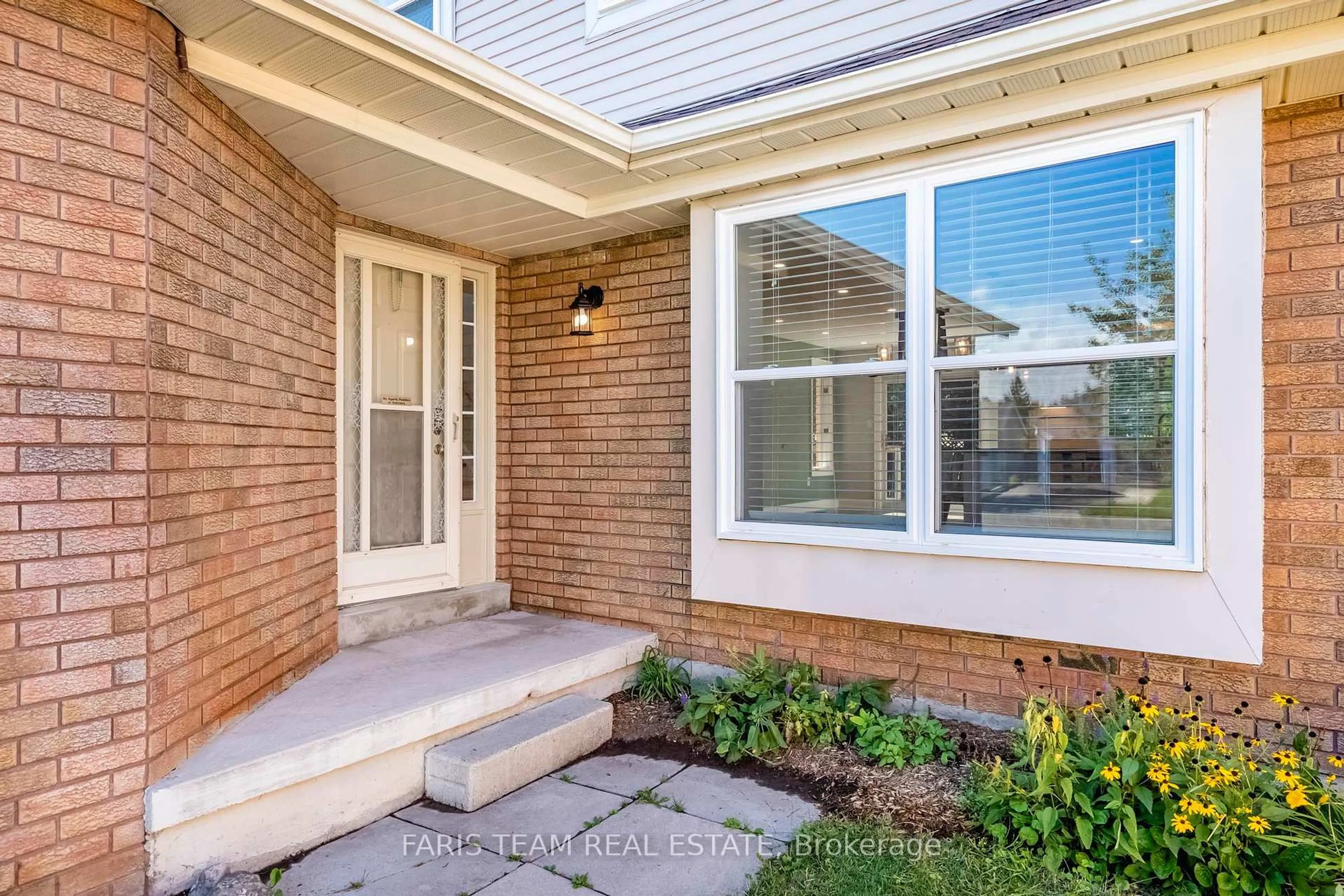 Unknown for 12 Knicely Rd, Barrie Ontario L4N 6T8