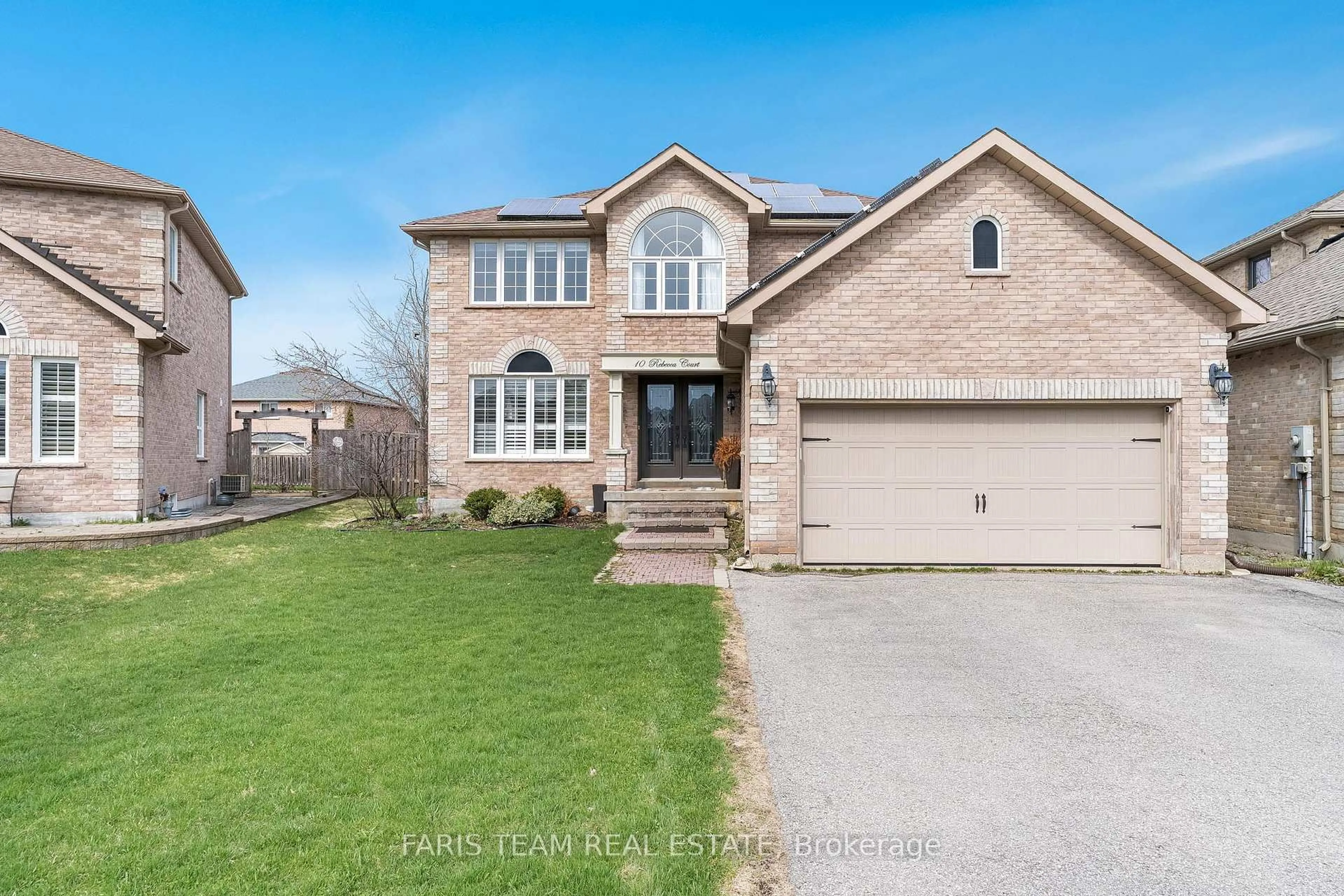 Home with brick exterior material, street for 10 Rebecca Crt, Barrie Ontario L4N 0V5