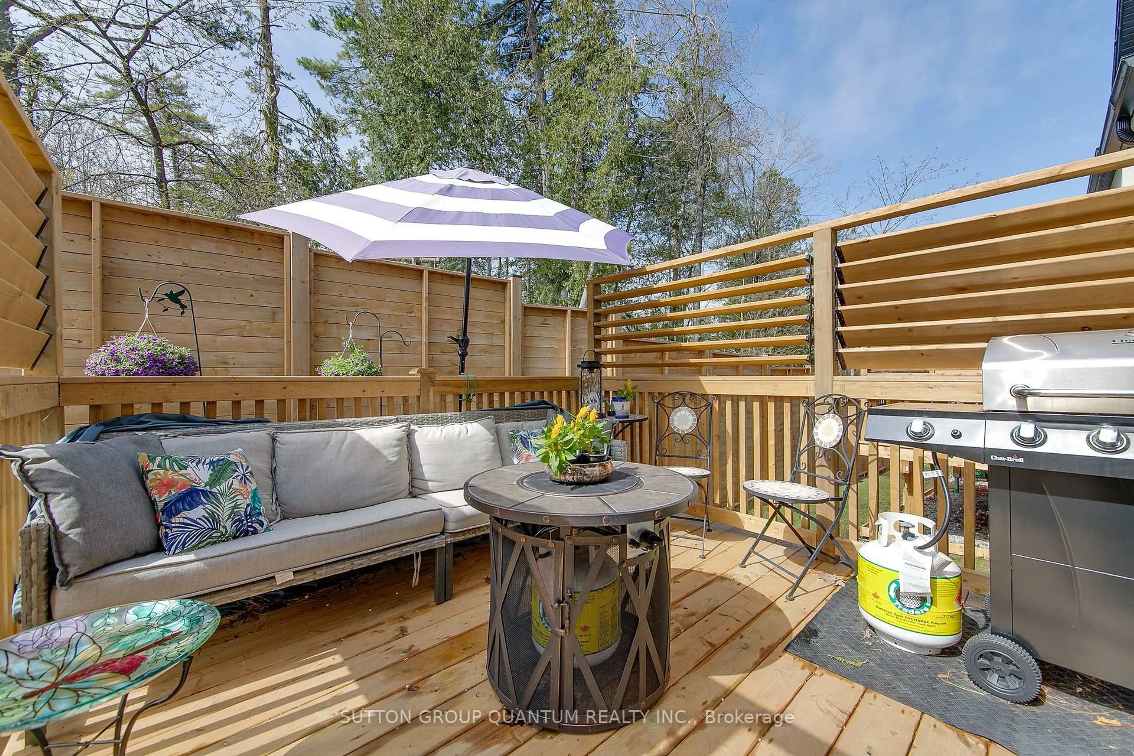 Patio, forest/trees view for 35 Ruby Cres, Orillia Ontario L3V 8M3