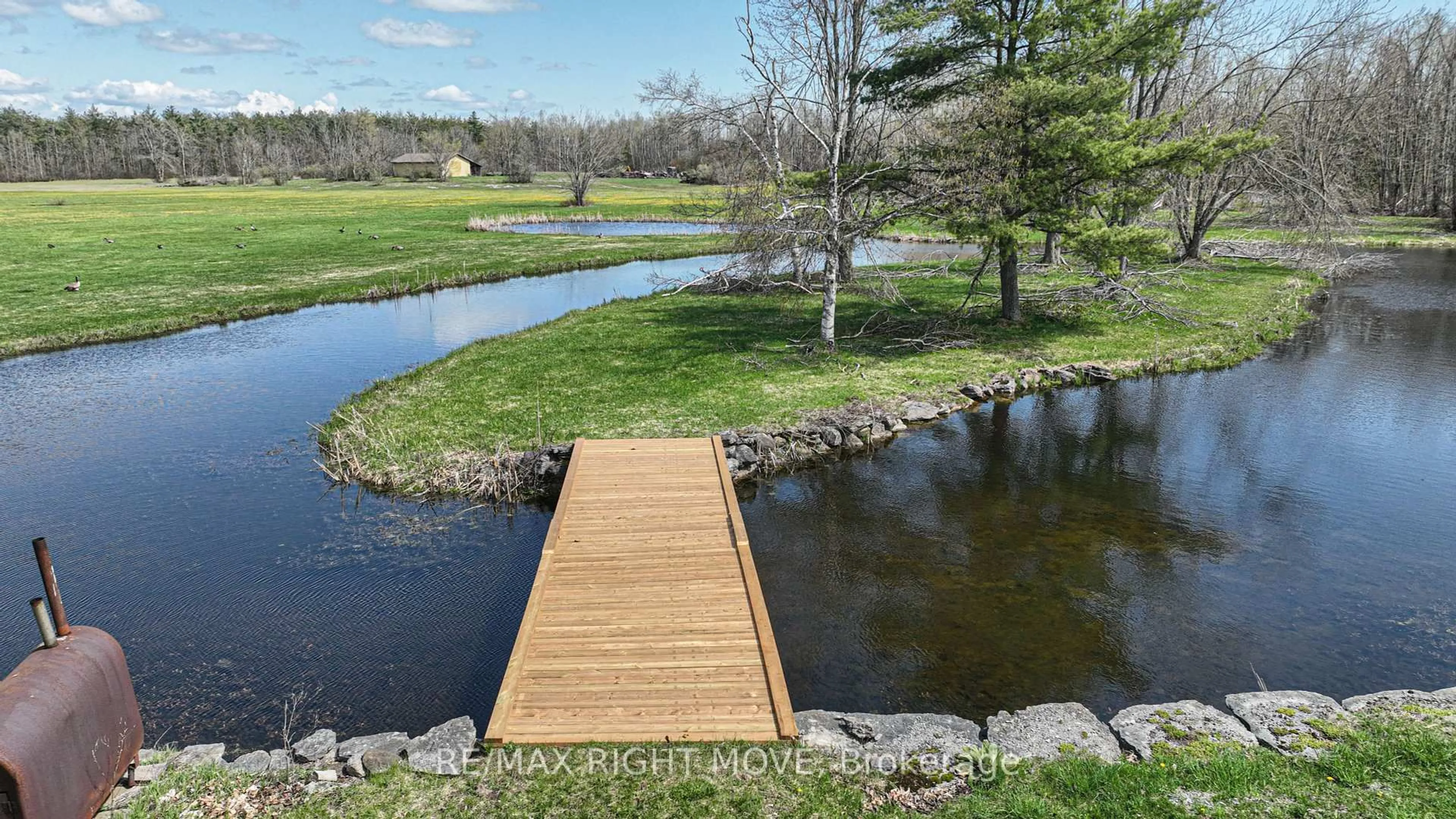 Patio, water/lake/river/ocean view for 2723 Monck Rd, Ramara Ontario L3V 0P6