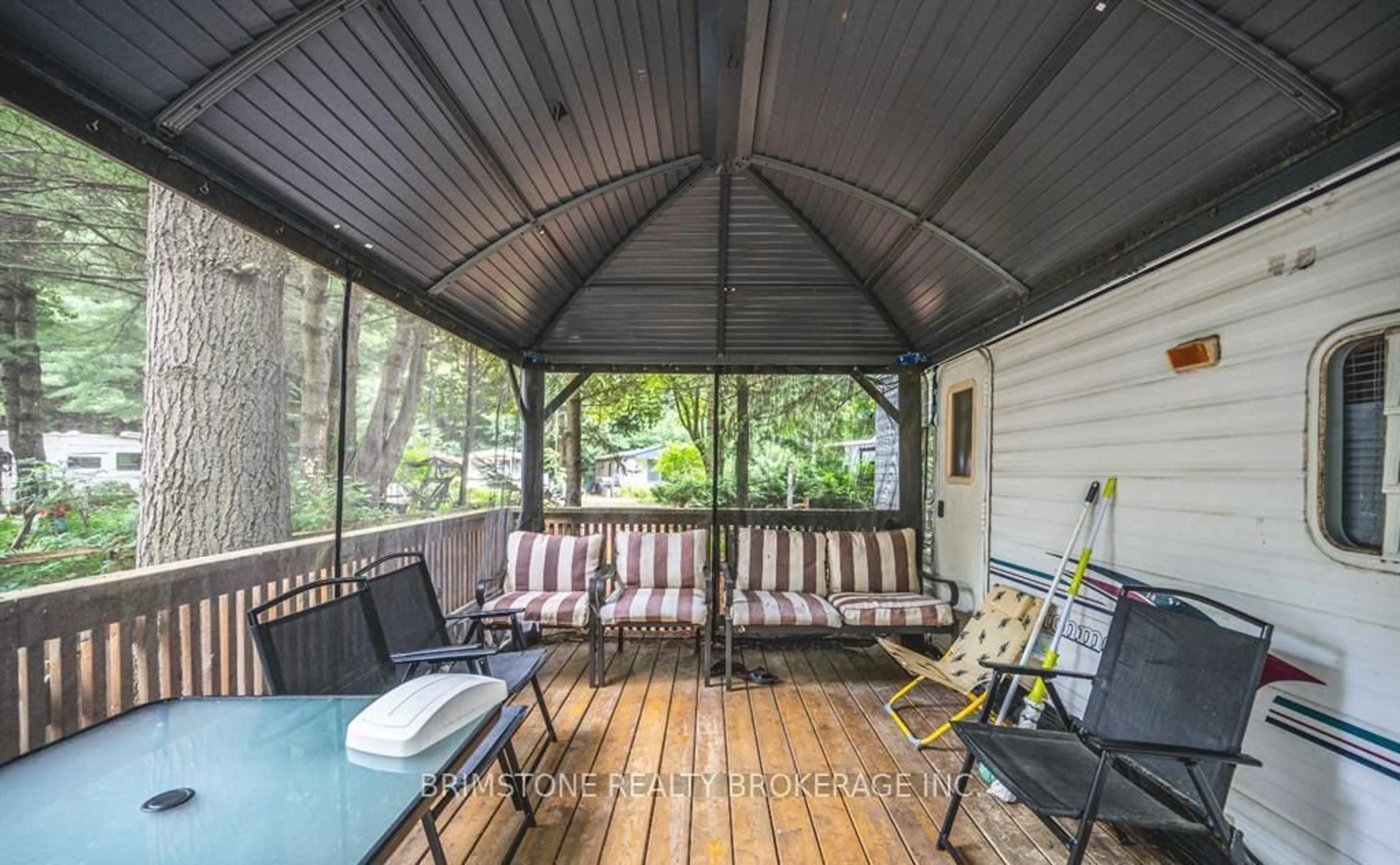 Patio, water/lake/river/ocean view for 5216 County 90 Rd #51, Springwater Ontario L0M 1T2