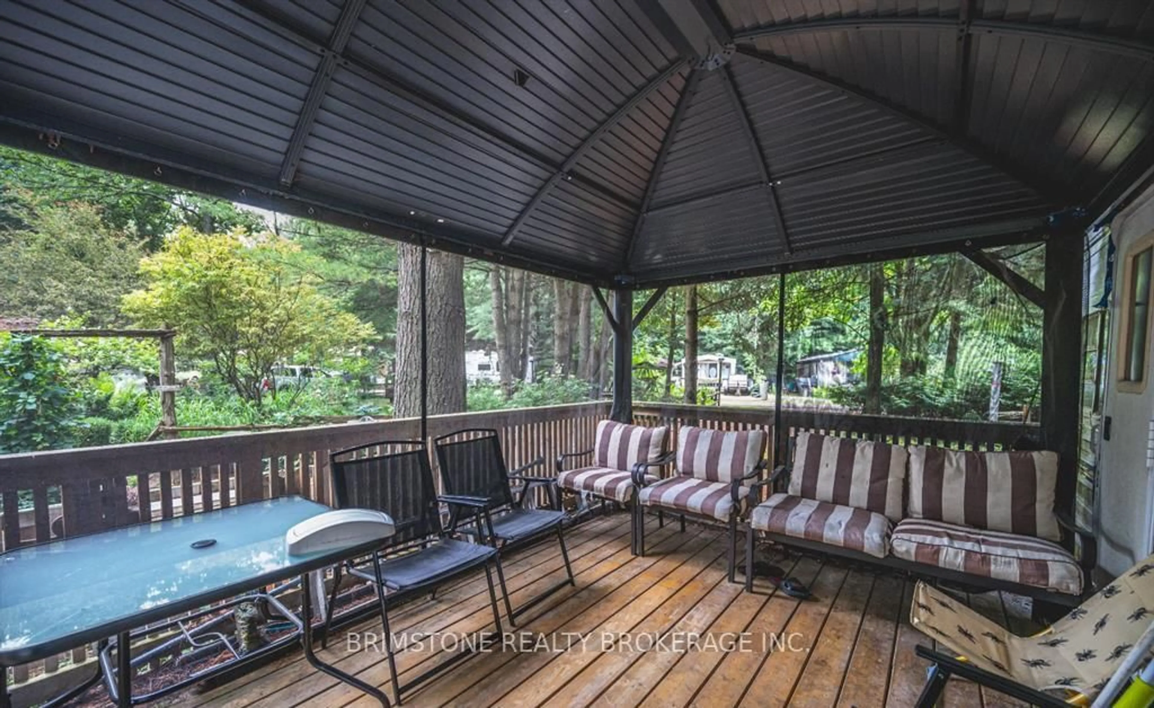 Patio, water/lake/river/ocean view for 5216 County 90 Rd #51, Springwater Ontario L0M 1T2