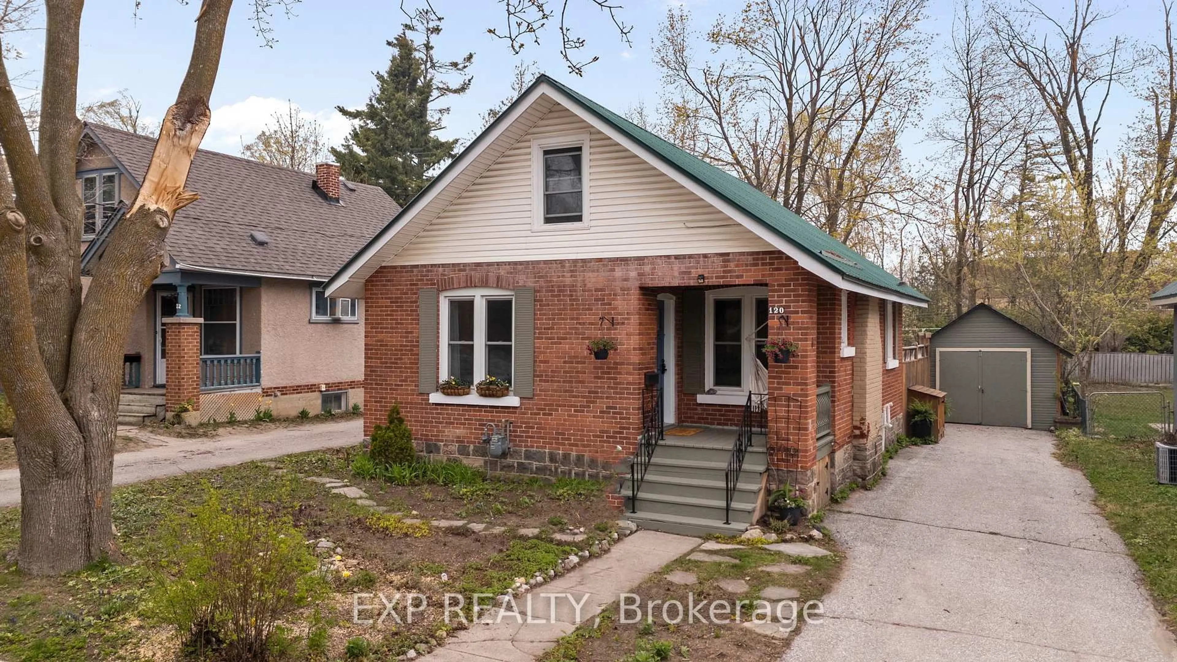Home with brick exterior material, street for 120 Emily St, Orillia Ontario L3V 5V1