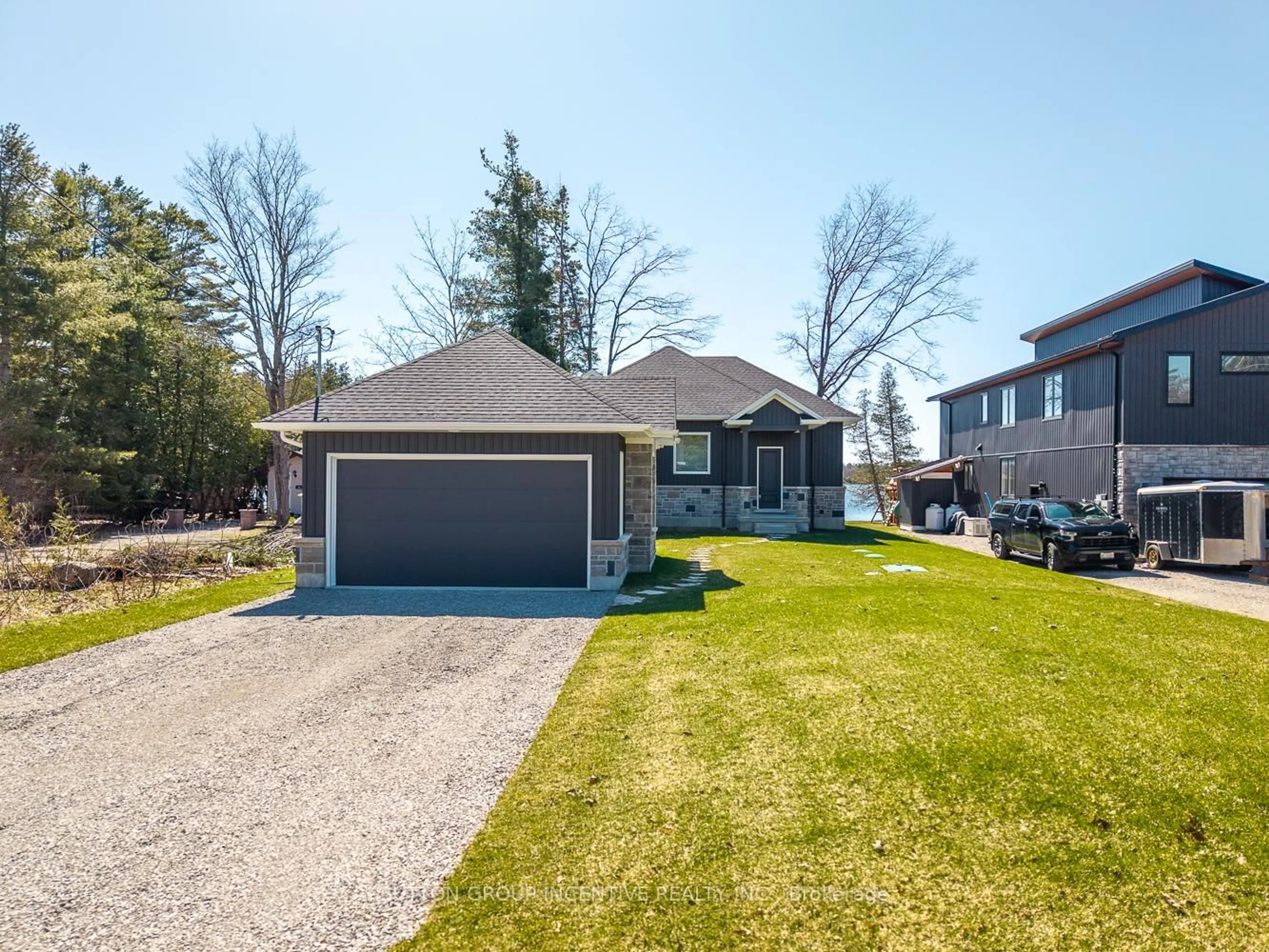 Unknown for 3331 Lake St George Blvd, Severn Ontario L0K 2B0