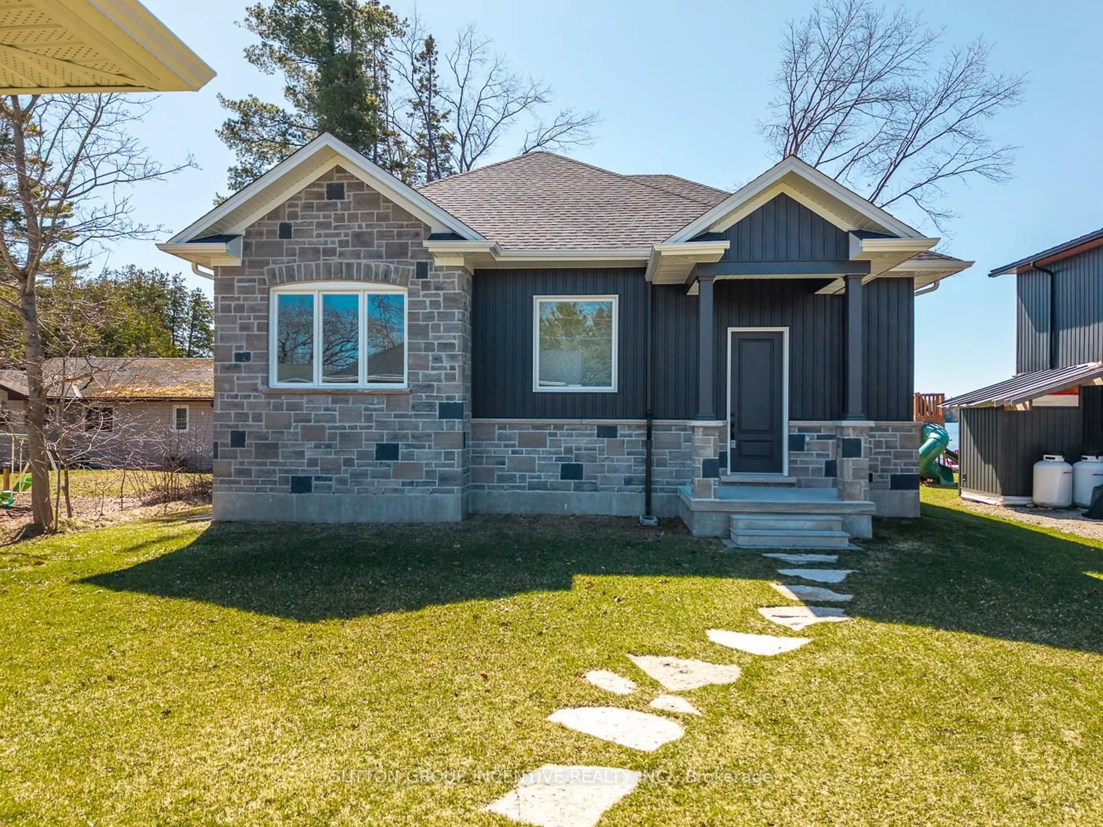 Home with brick exterior material, street for 3331 Lake St George Blvd, Severn Ontario L0K 2B0