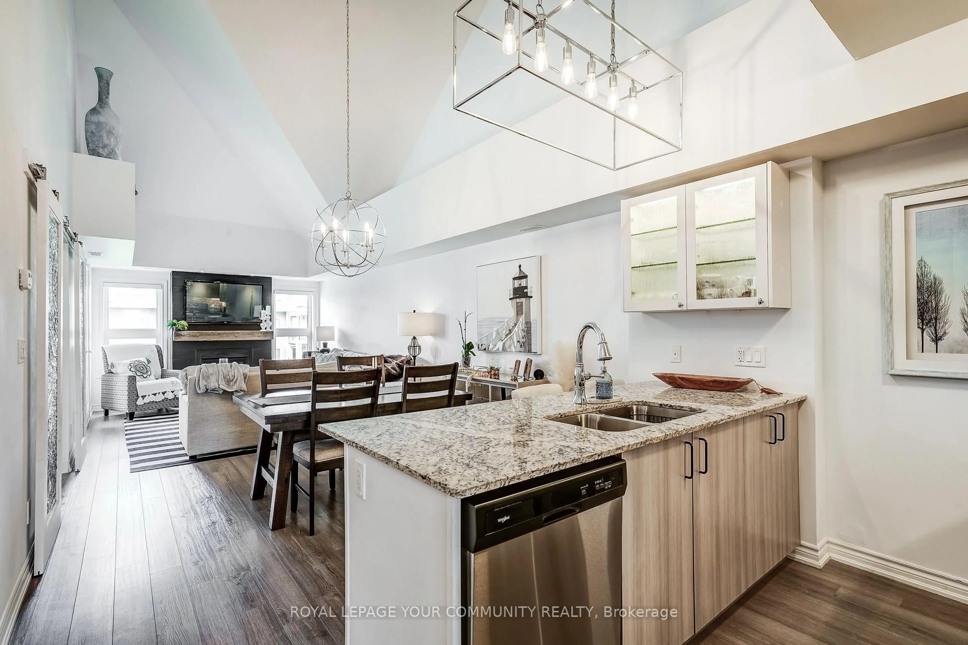 Open concept kitchen, unknown for 4 Cove Crt #302, Collingwood Ontario L9Y 0Y6