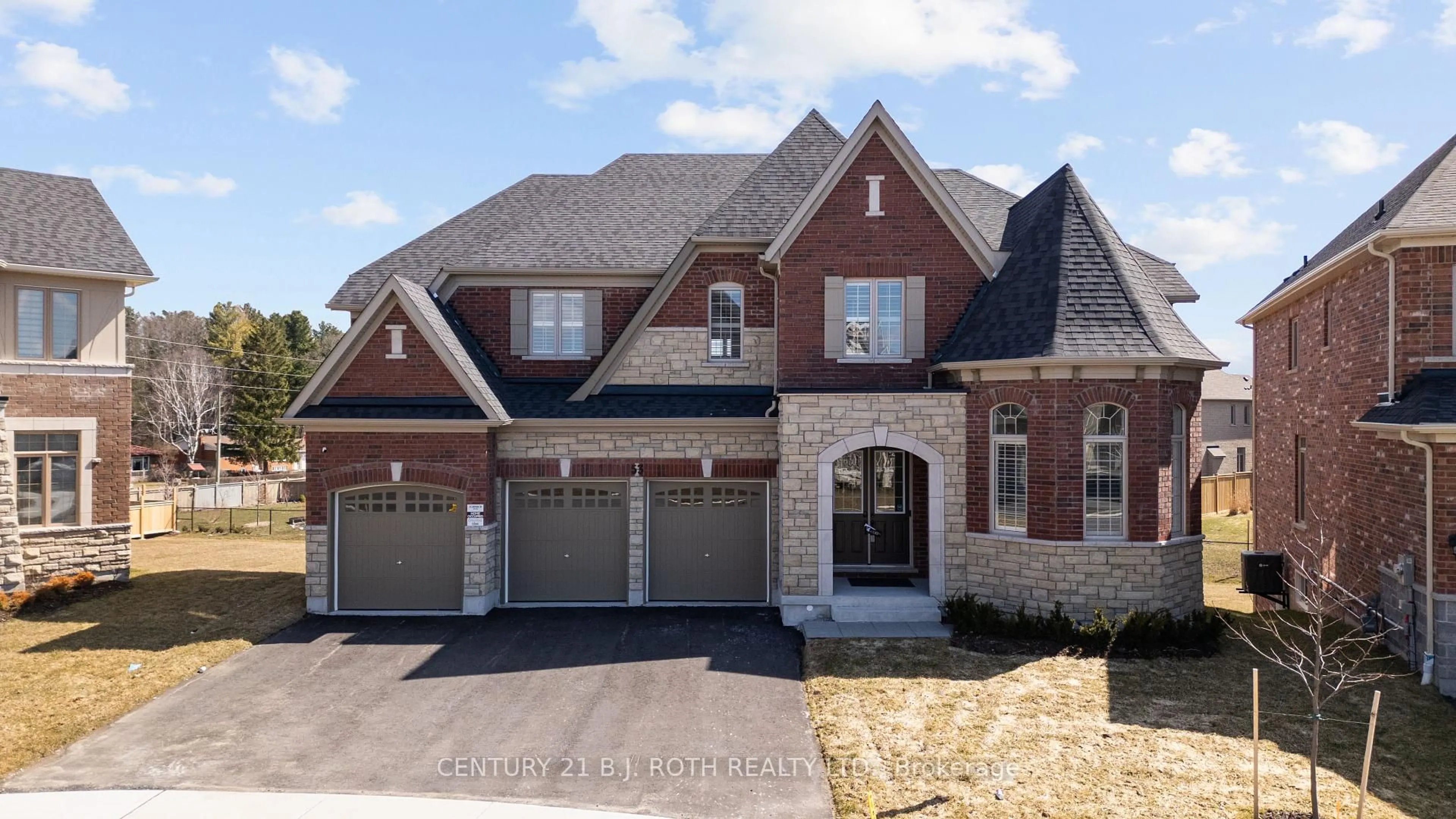 Home with brick exterior material, street for 53 SANFORD Circ, Springwater Ontario L9X 2A9