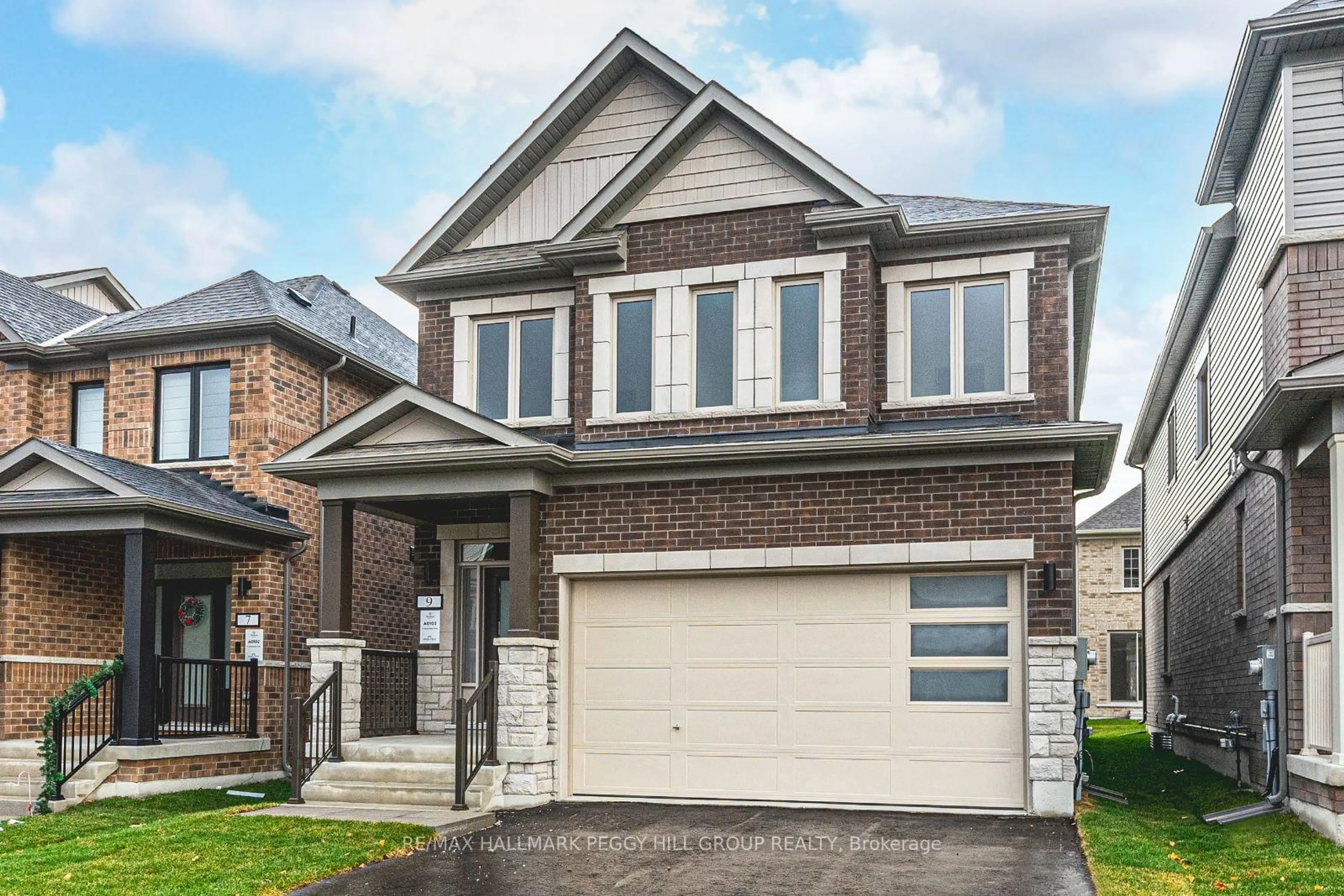 Home with brick exterior material, street for 9 Amsterdam Dr, Barrie Ontario L9J 0Z4