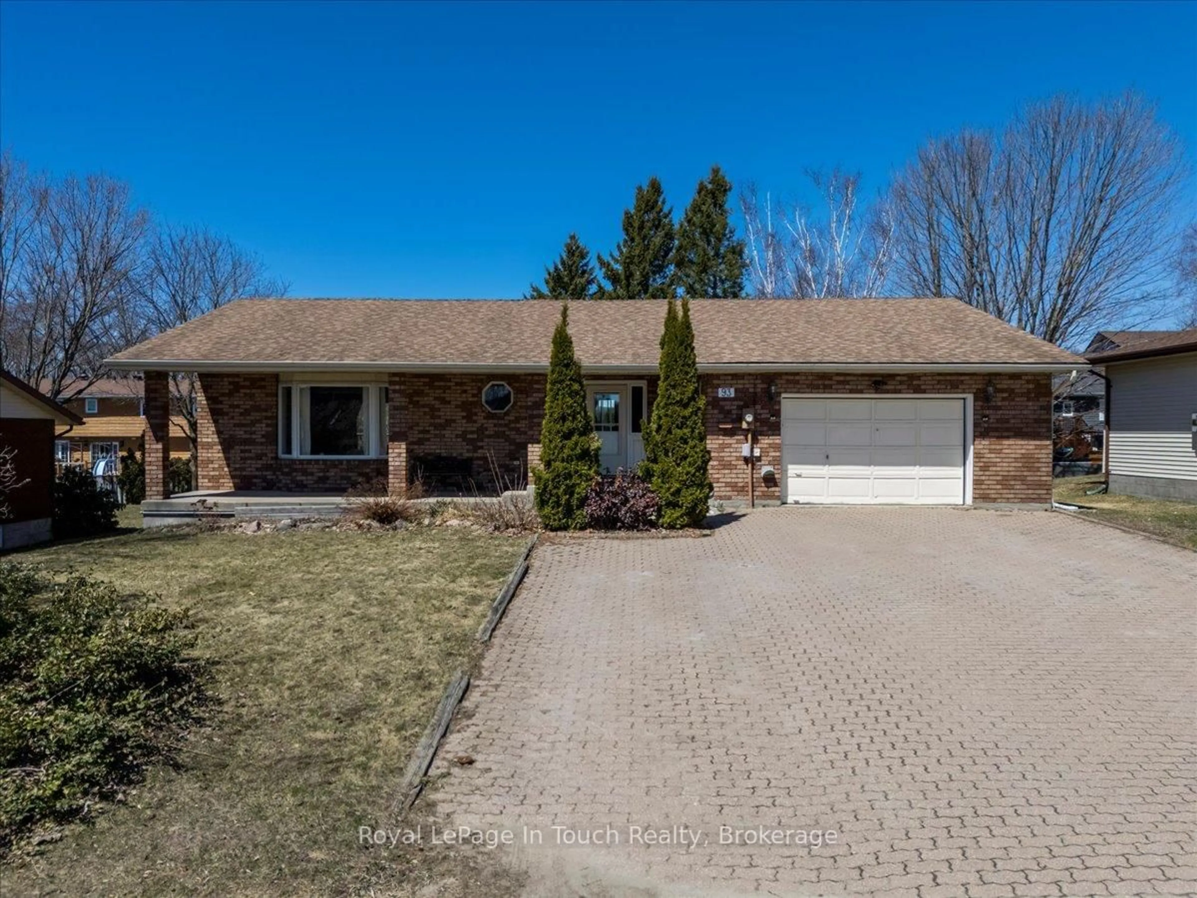 Home with brick exterior material, street for 93 Edward St, Penetanguishene Ontario L9M 1J3