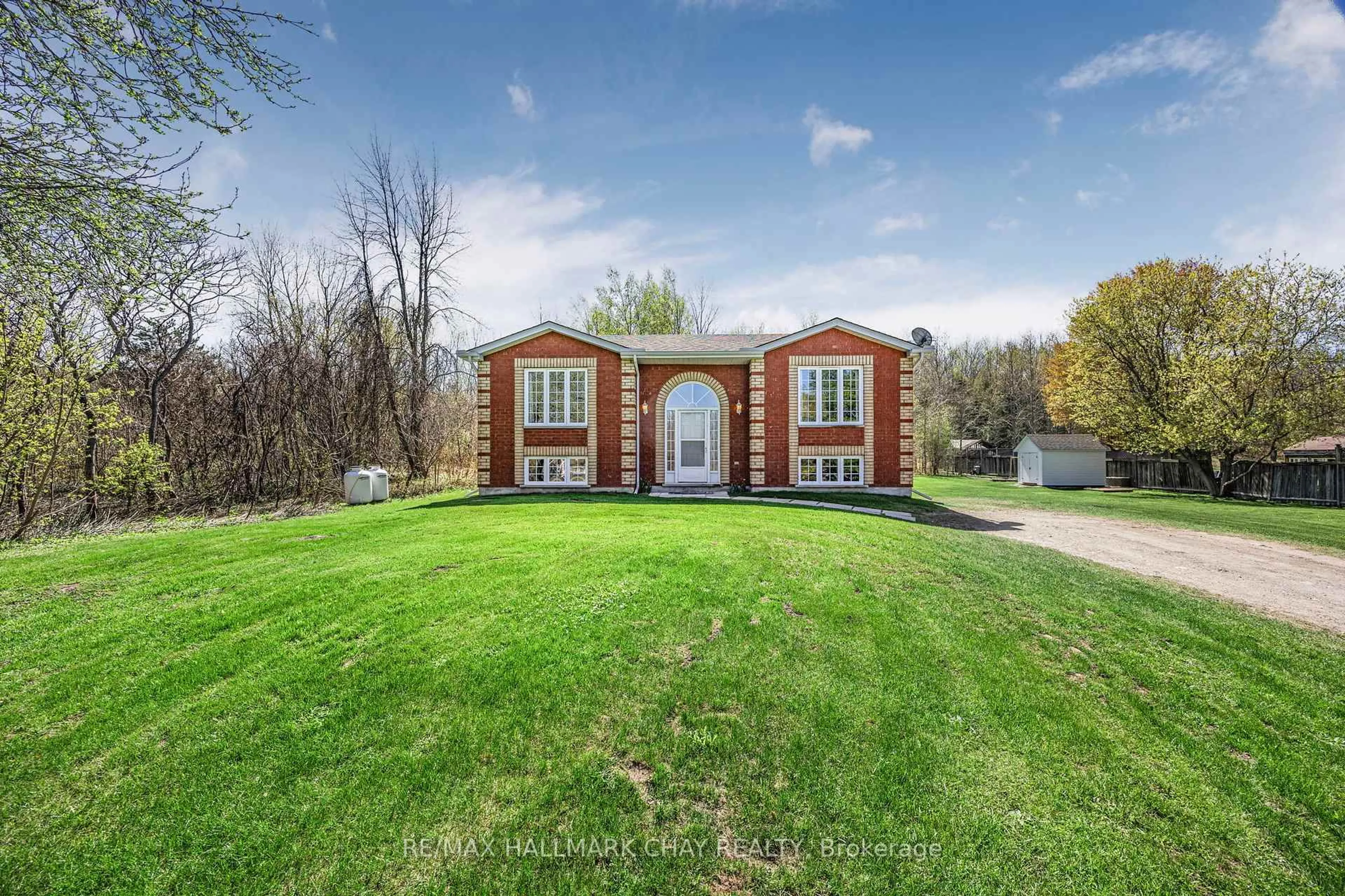 A pic from outside/outdoor area/front of a property/back of a property/a pic from drone, unknown for 12984 County Road 16 N/A, Severn Ontario L0K 1E0