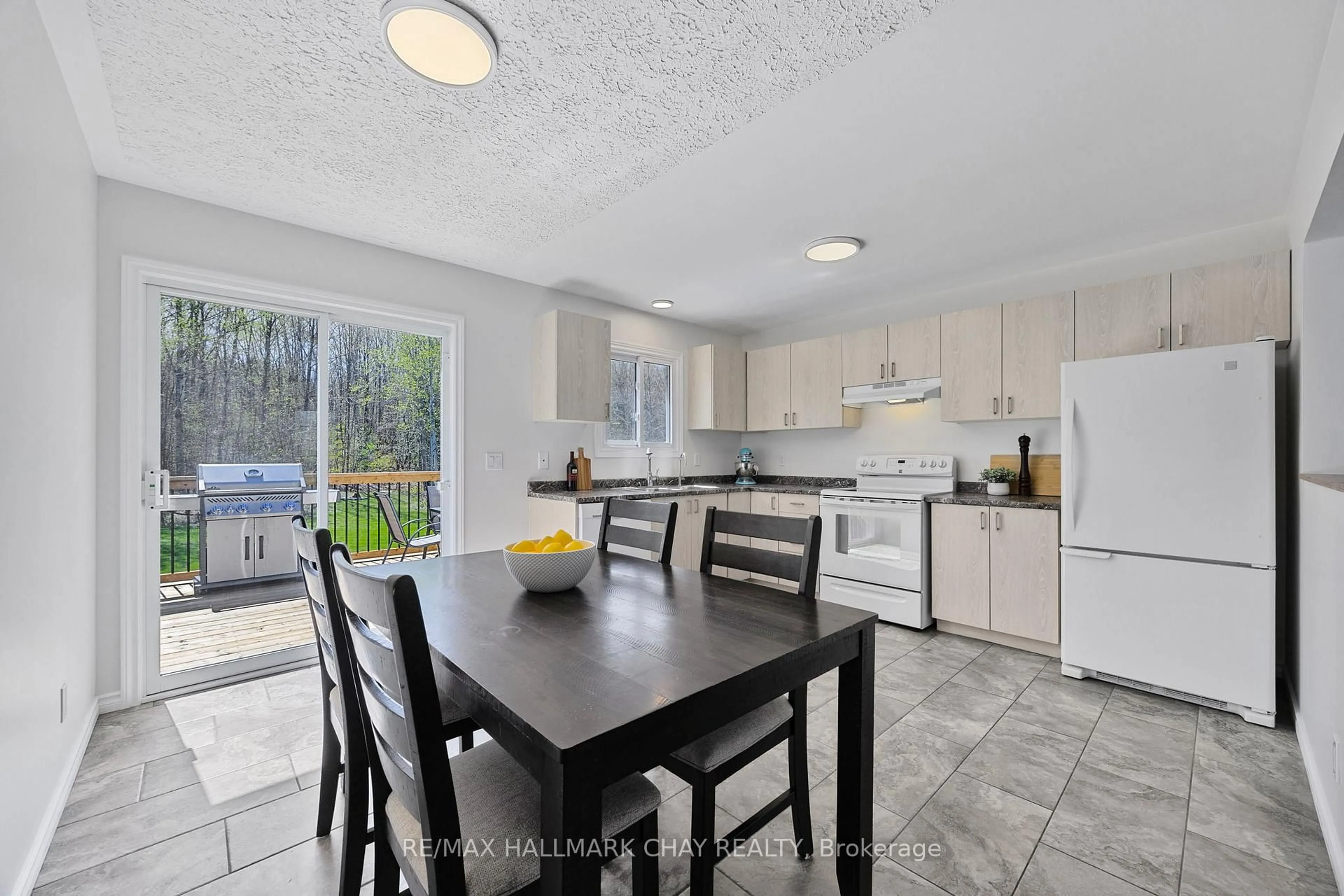 Open concept kitchen, ceramic/tile floor for 12984 County Road 16 N/A, Severn Ontario L0K 1E0