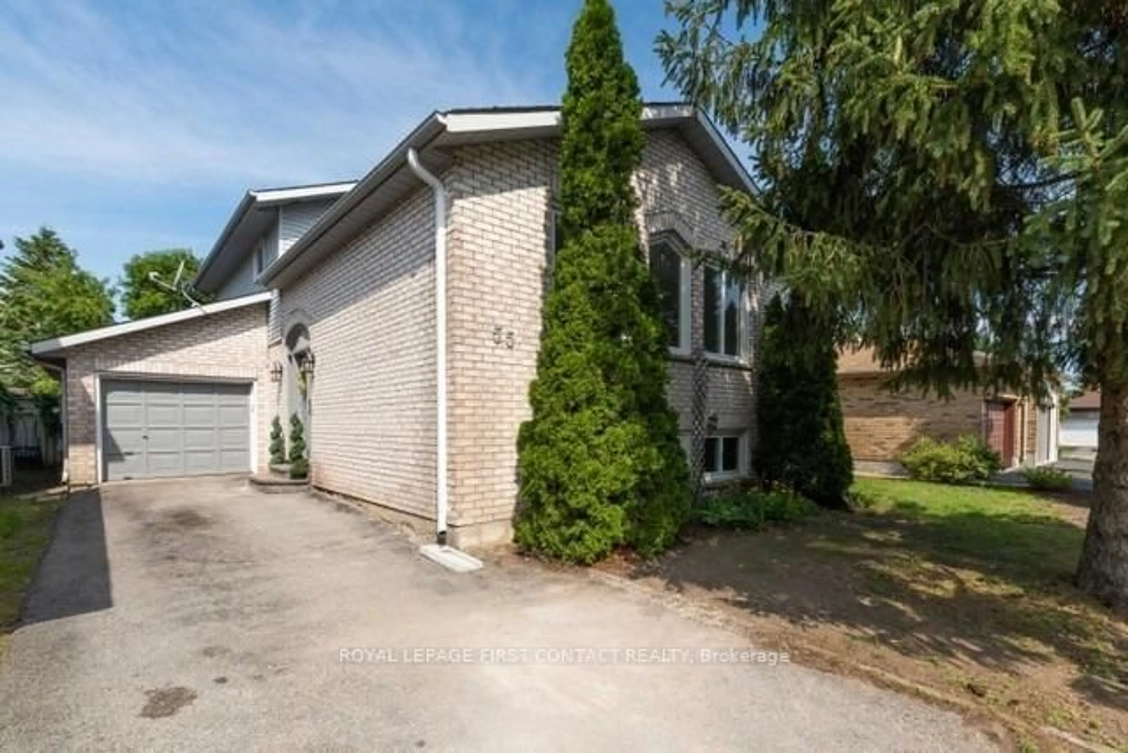 Home with brick exterior material, street for 55 ROSENFELD Dr, Barrie Ontario L4M 5X5